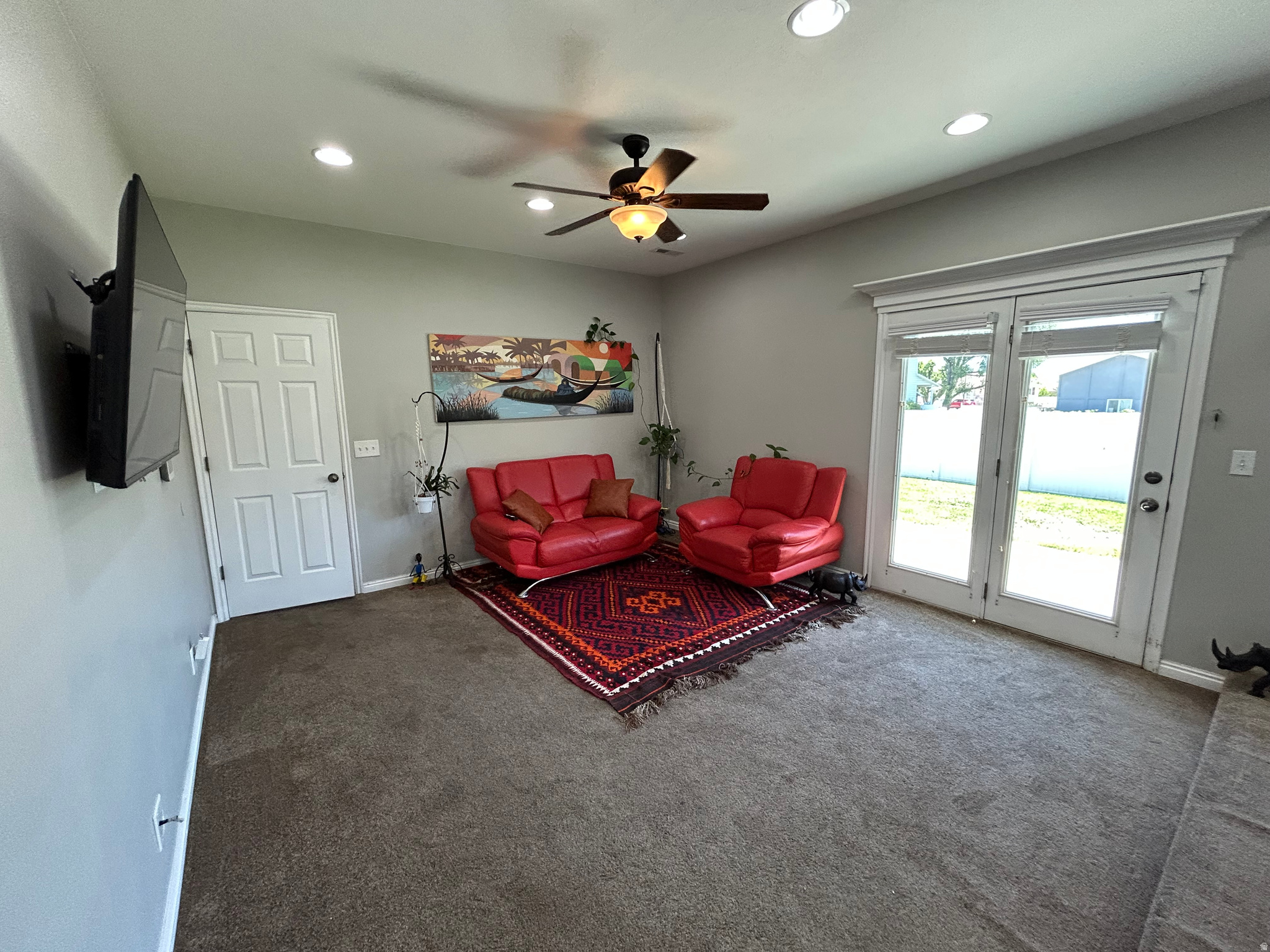 RIVERTON CHASE - Residential