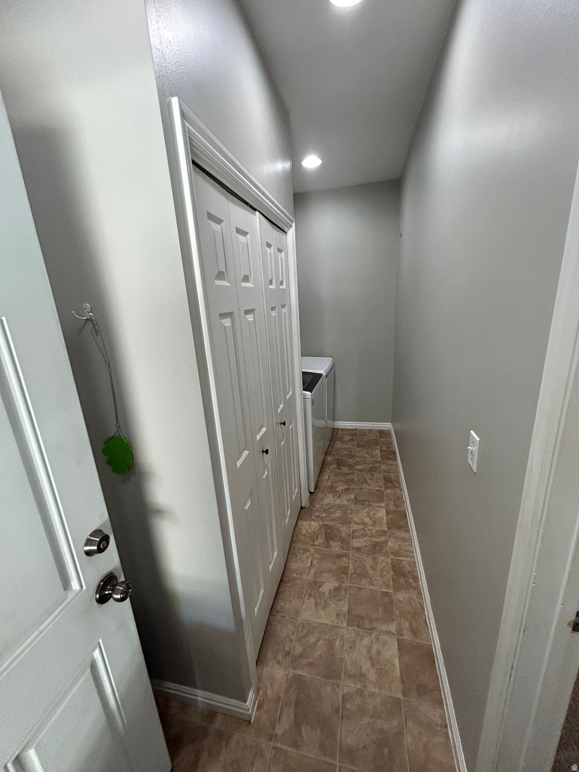 RIVERTON CHASE - Residential
