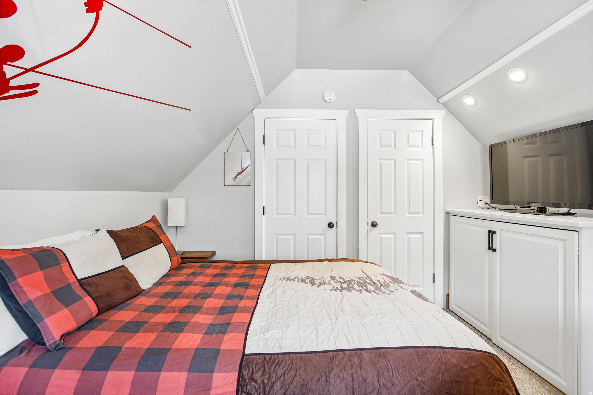 VICTORIAN VILLAGE CONDOMINIUM - Residential