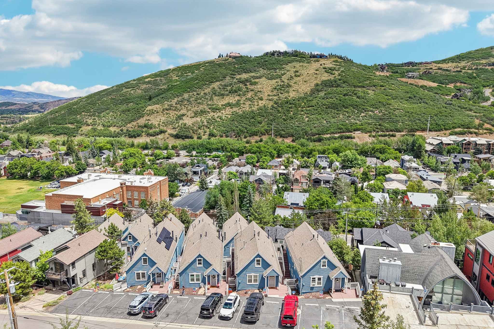 VICTORIAN VILLAGE CONDOMINIUM - Residential