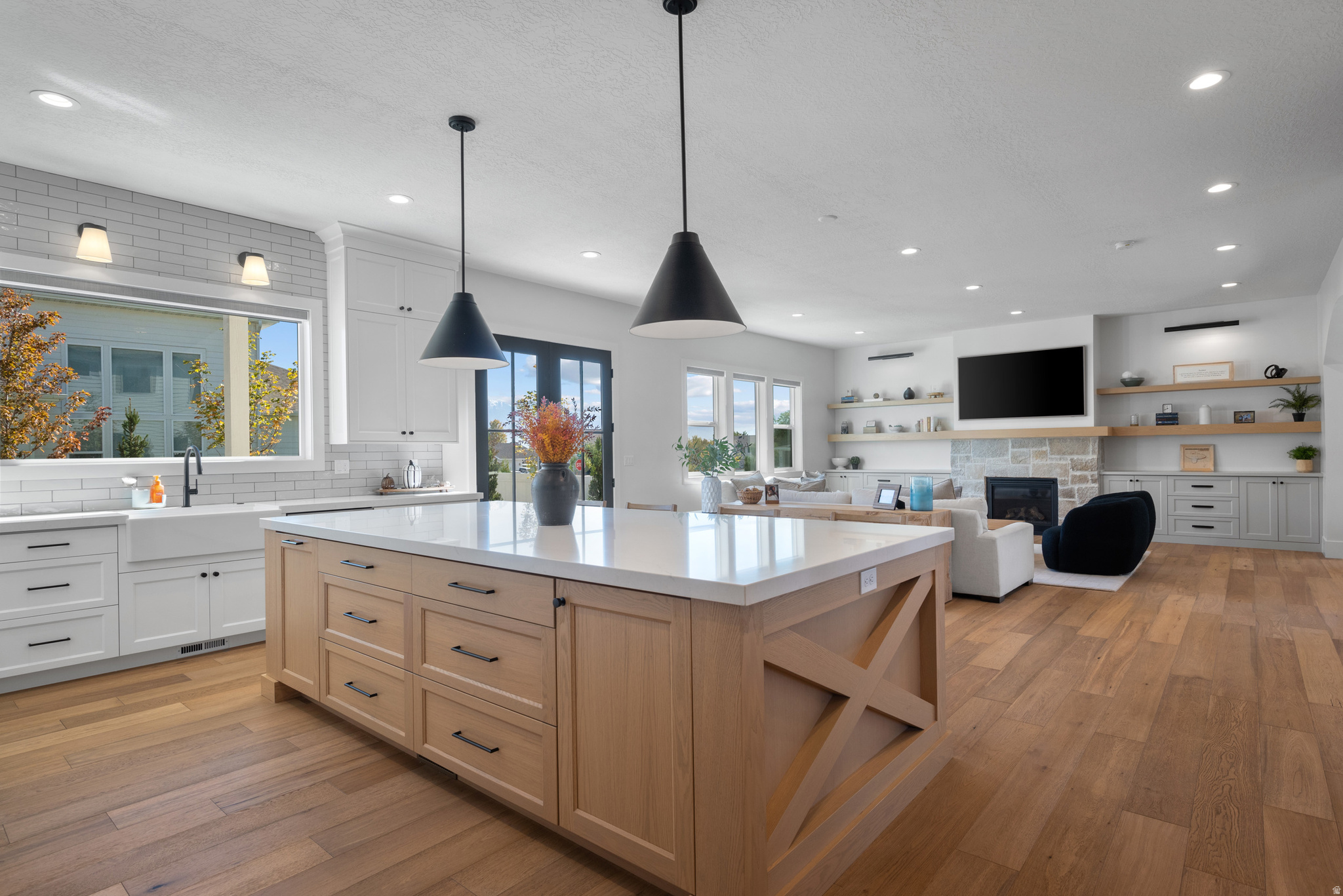GREENWOOD CREEK - Residential