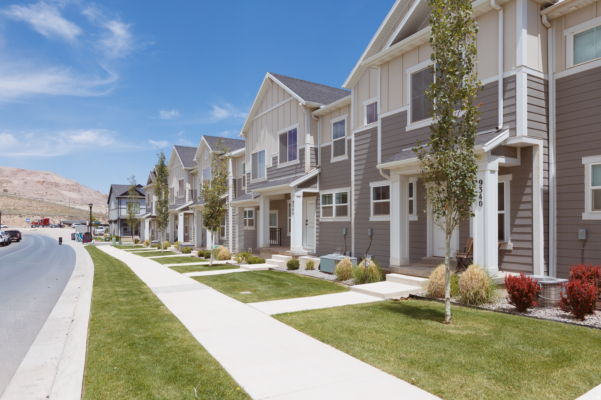 SCENIC MOUNTAIN - Residential