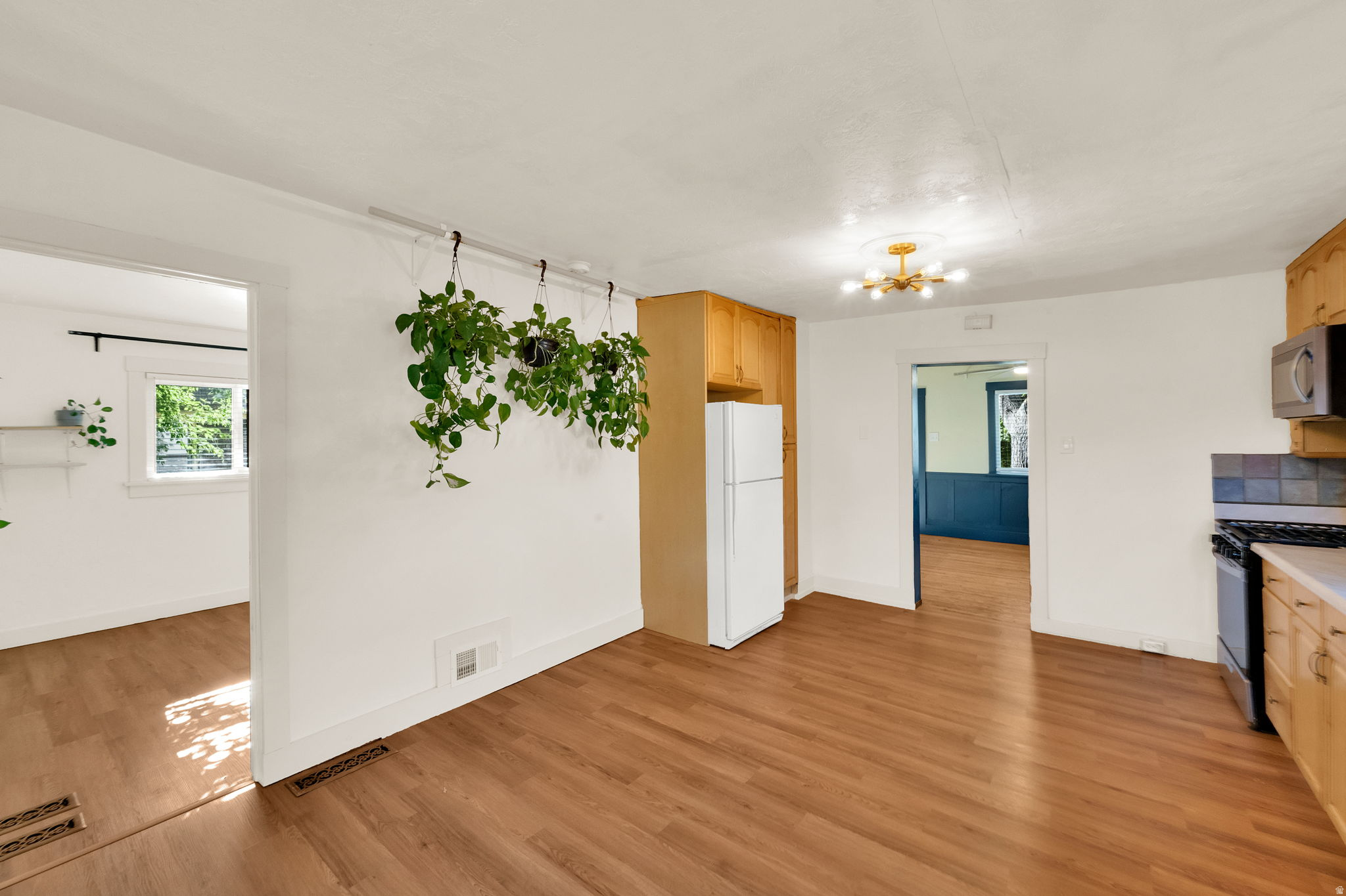 TORONTO - Residential