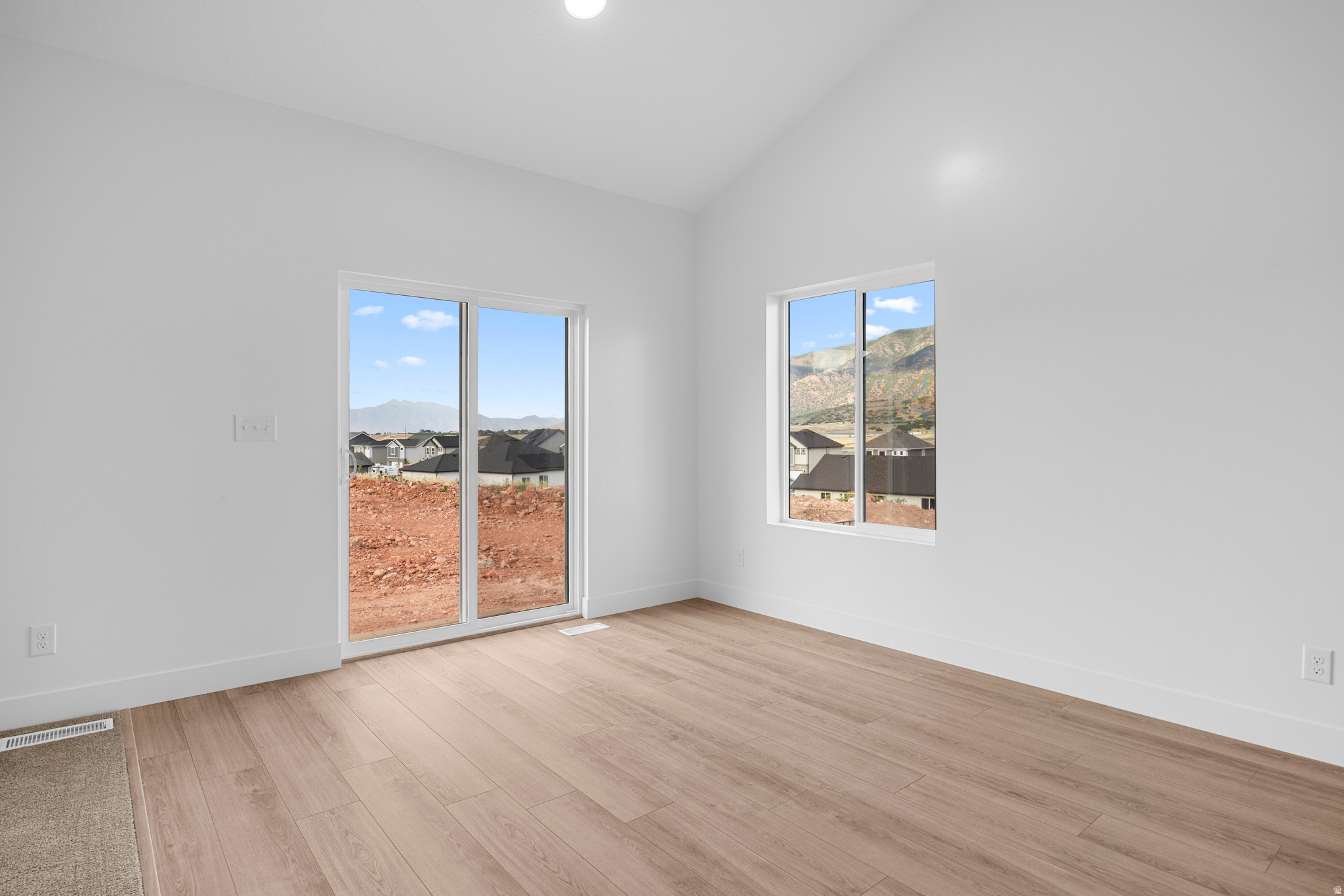 LEGACY FARMS - Residential