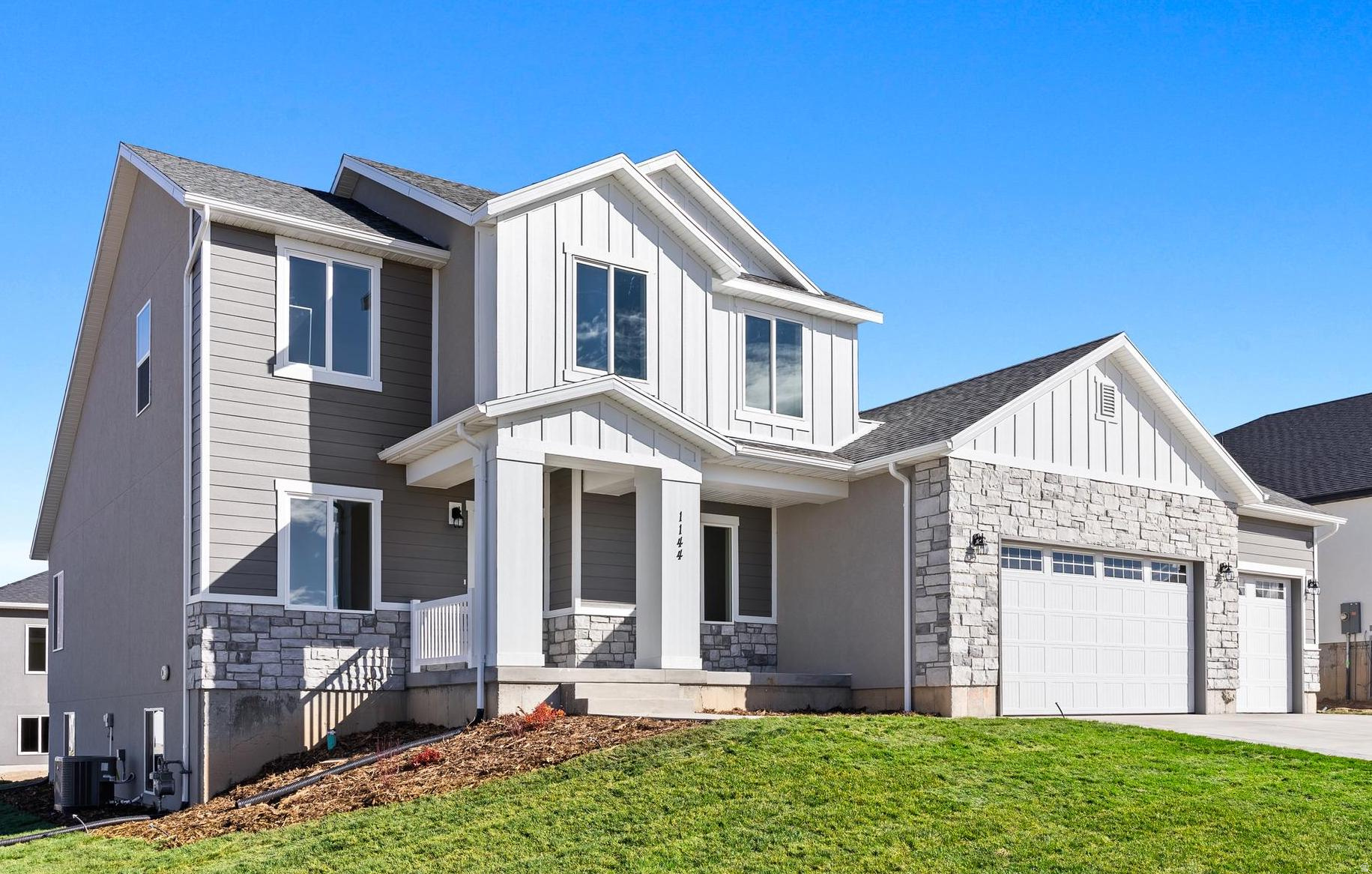 LEGACY FARMS - Residential