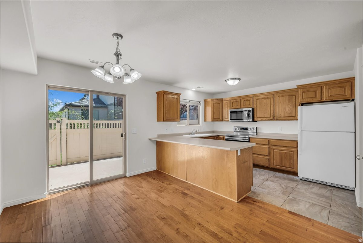 BEDROCK TH 2 - Residential