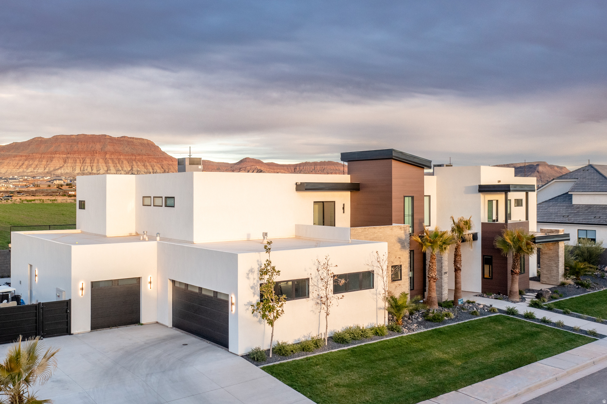 STAMSUND ESTATES - Residential