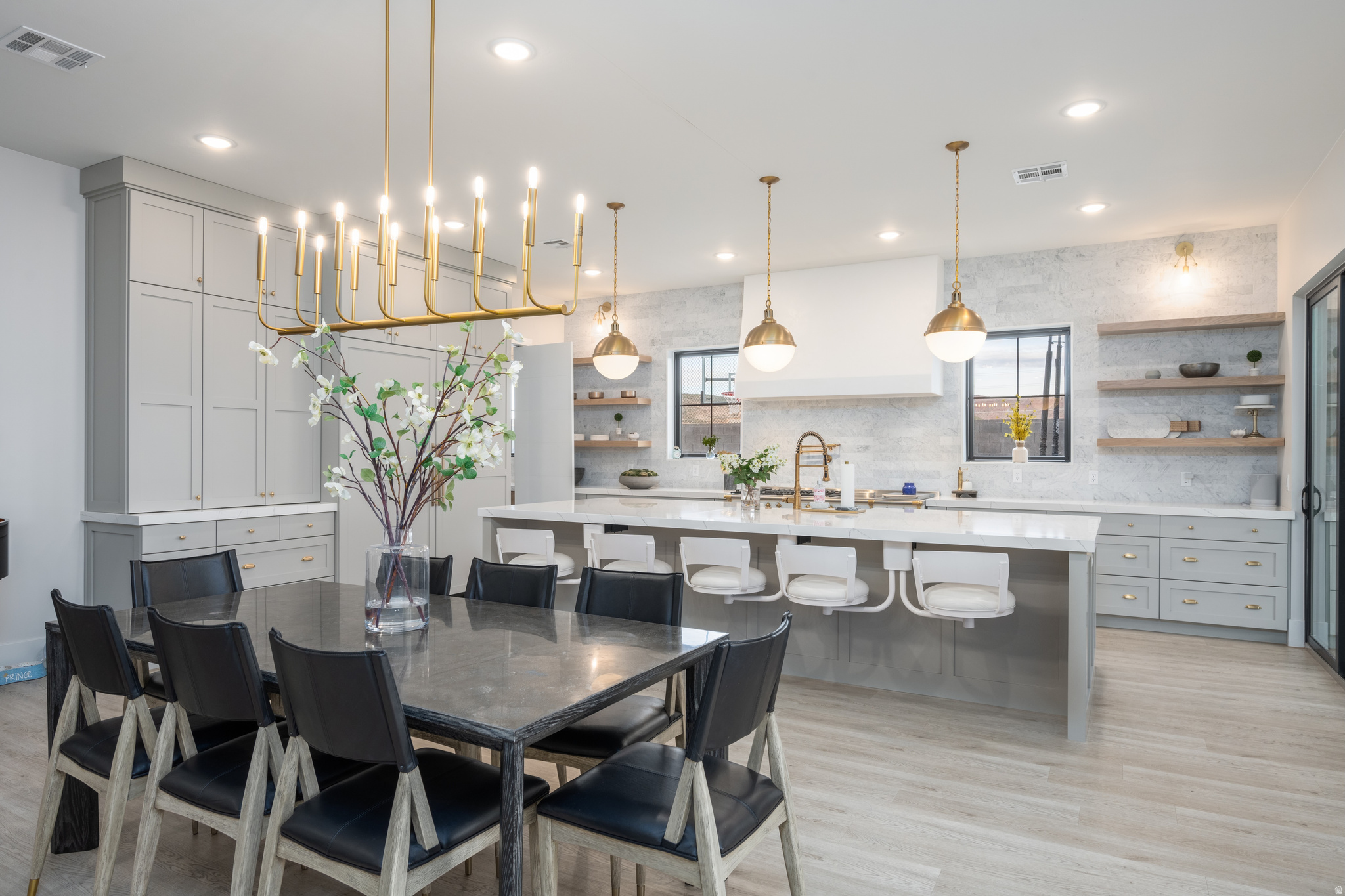 STAMSUND ESTATES - Residential