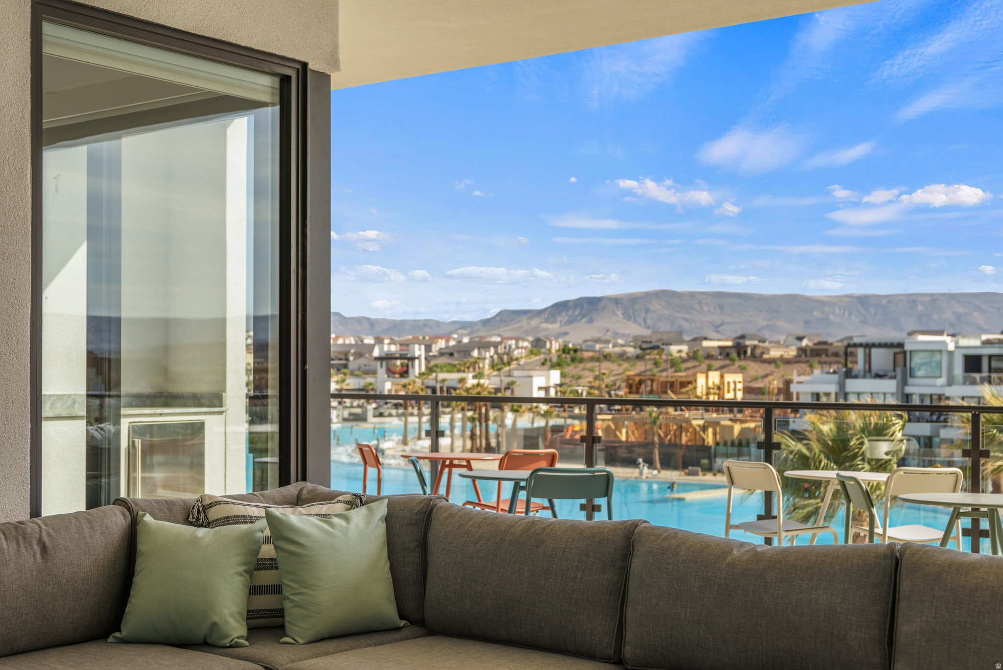 DESERT COLOR RESORT PH 3 - Residential