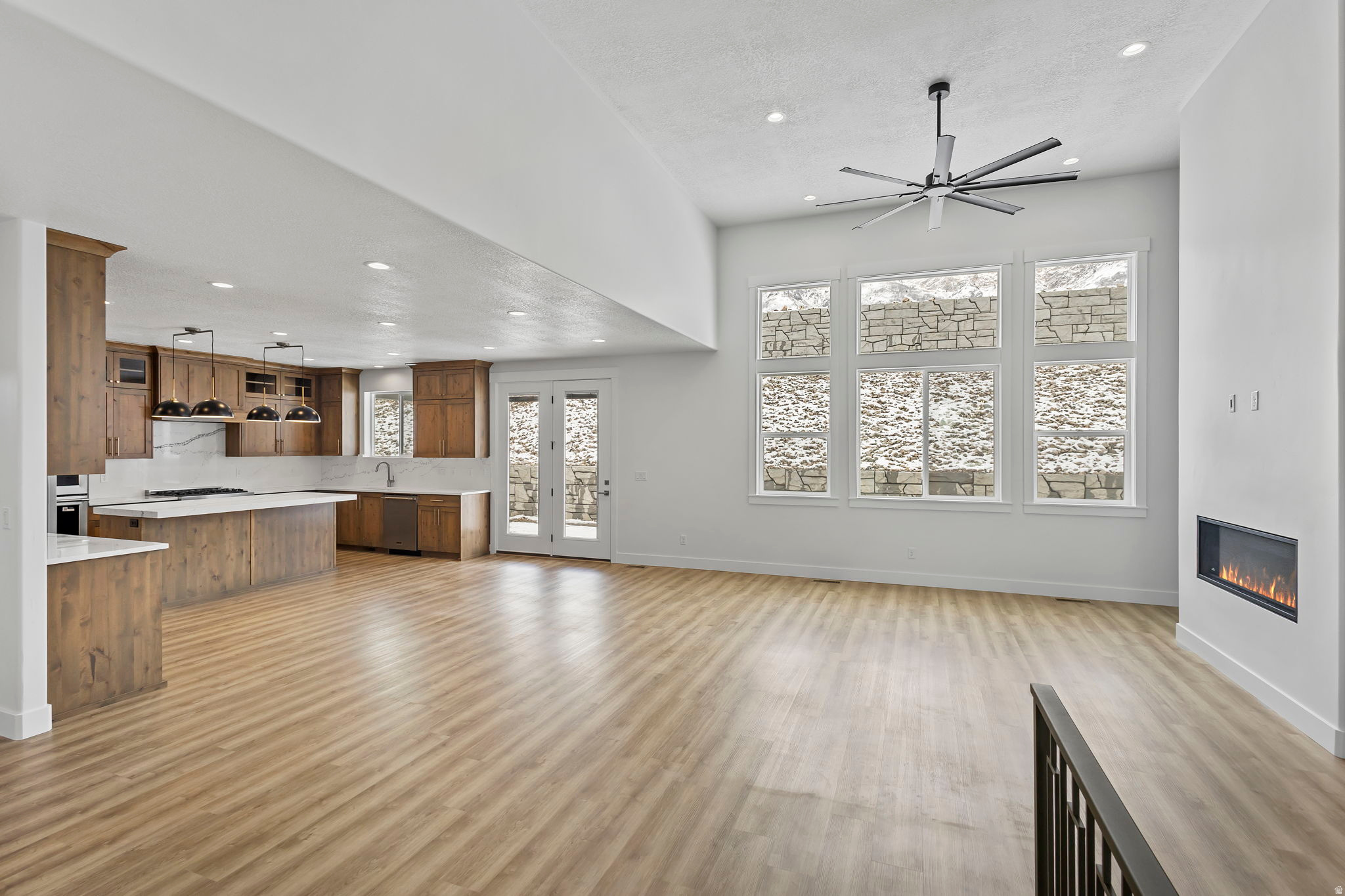 NORTHVIEW ESTATES - Residential