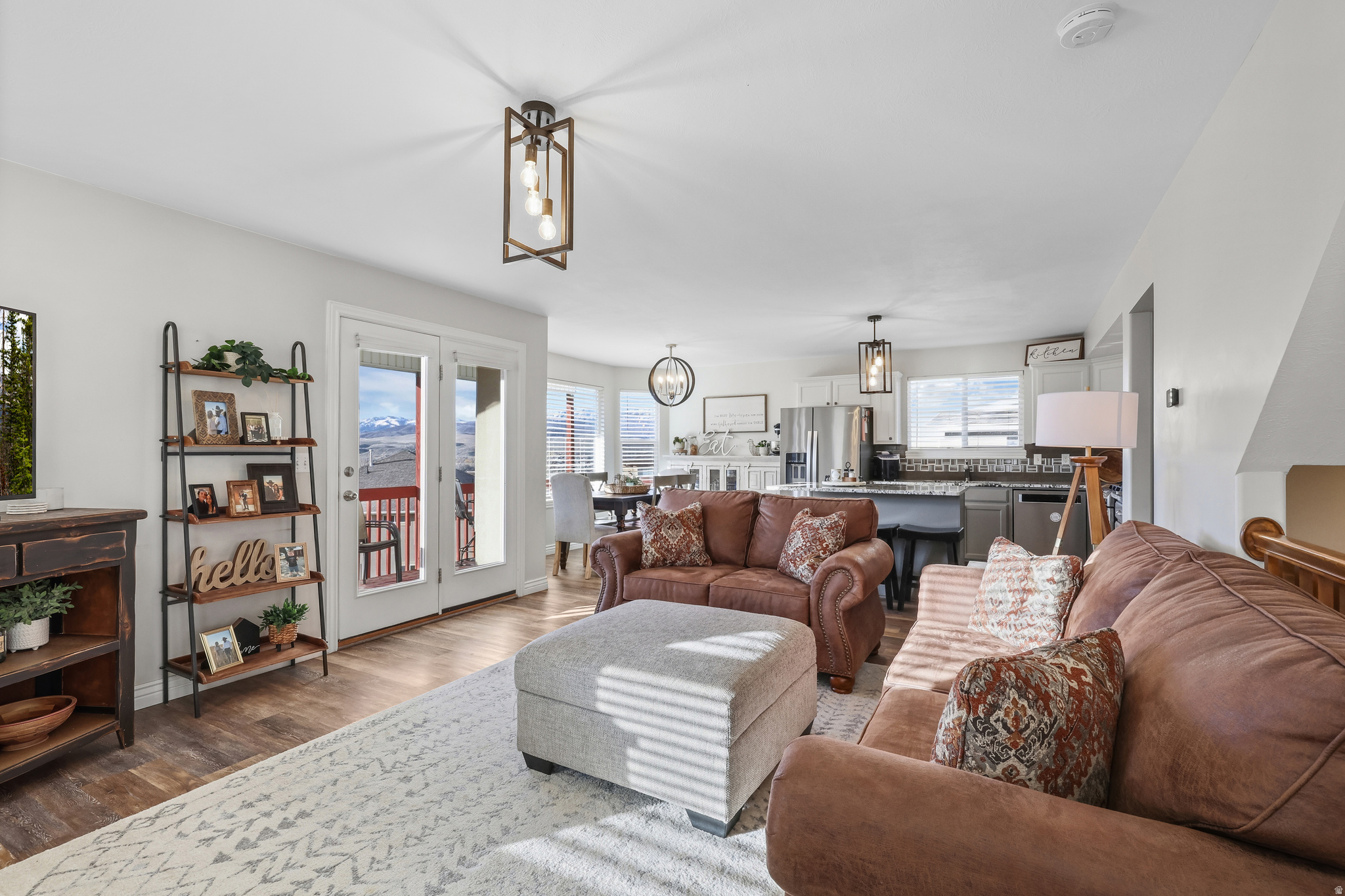 QUAIL RIDGE - Residential