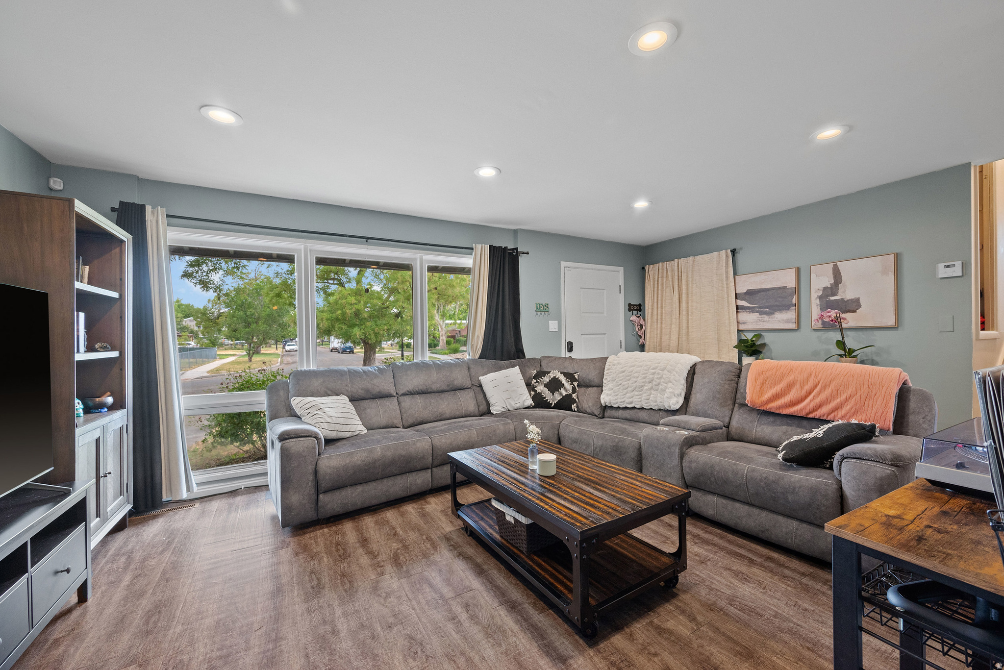 ROSE PARK - Residential
