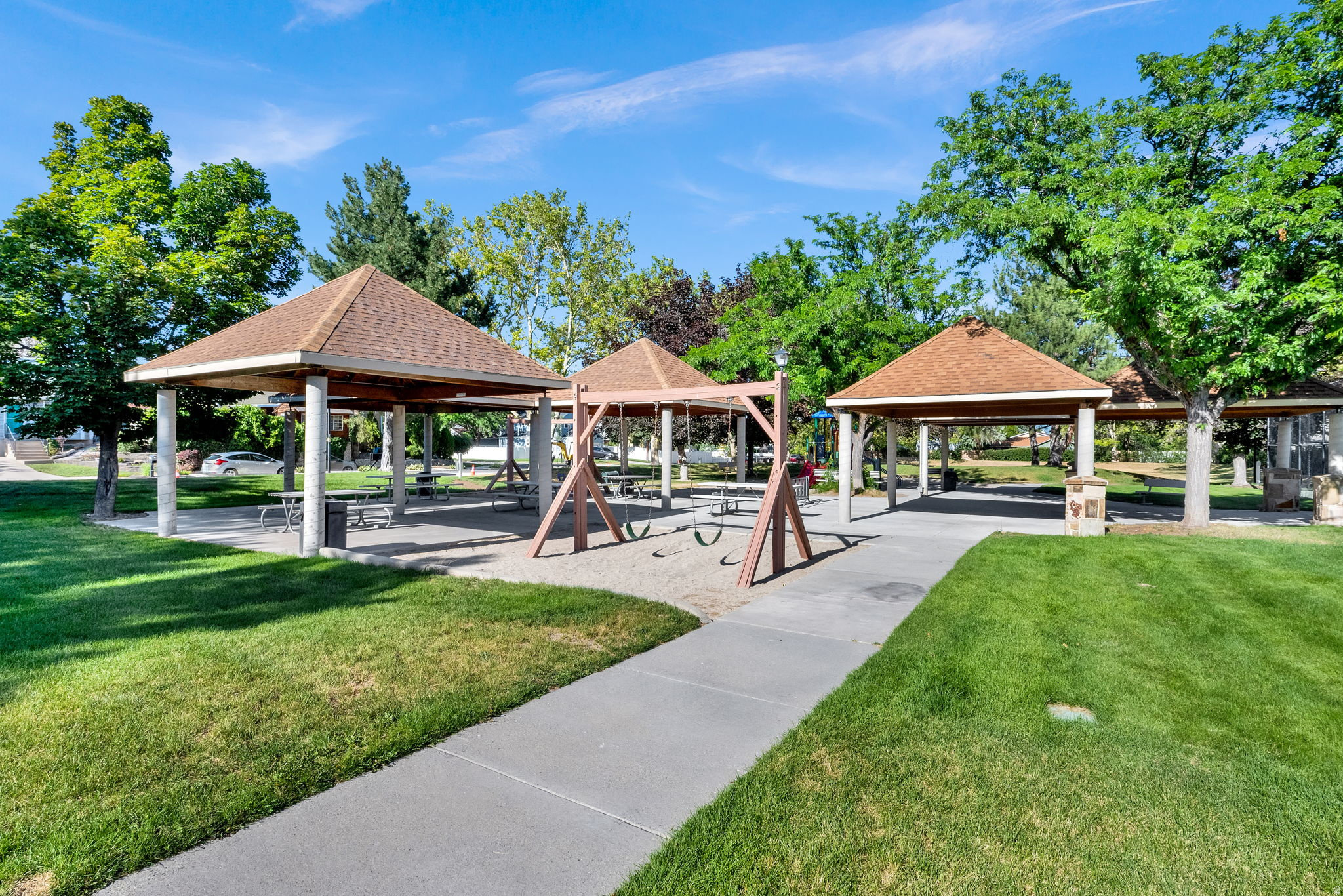 ROXBOROUGH P U D - Residential