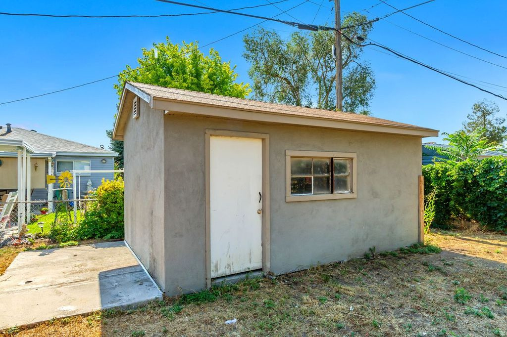HOFFMAN HEIGHTS - Residential
