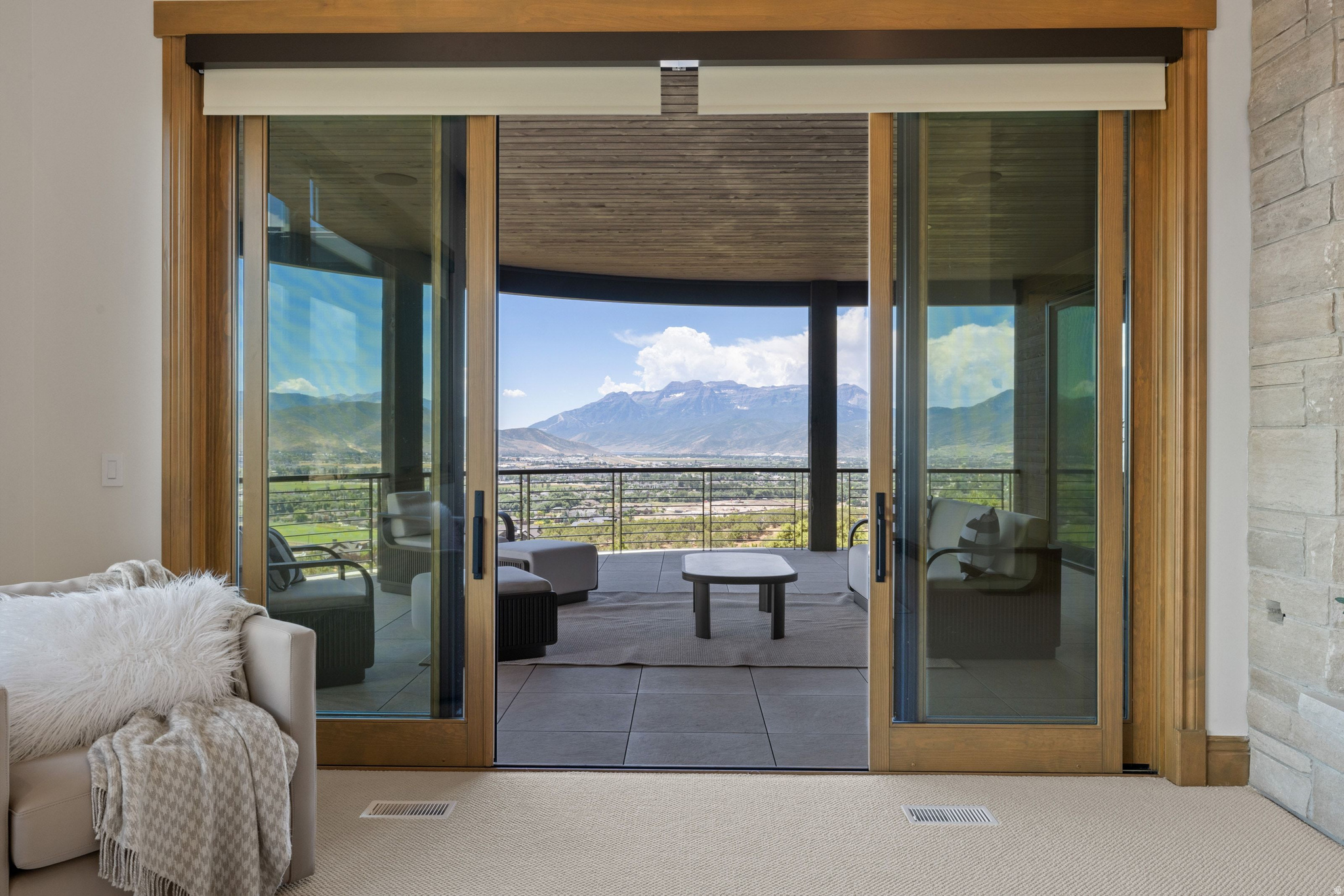 RED LEDGES - Residential