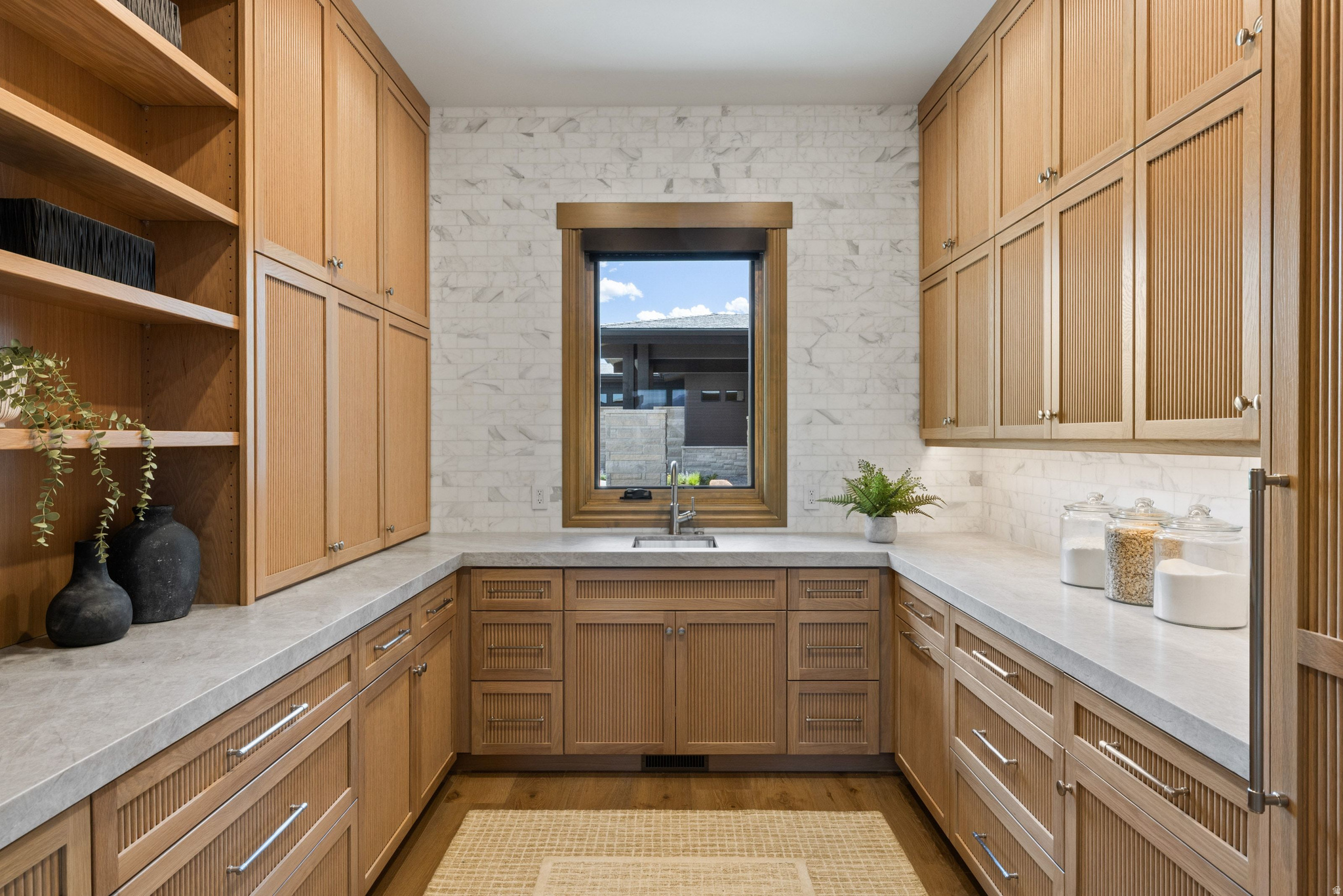 RED LEDGES - Residential