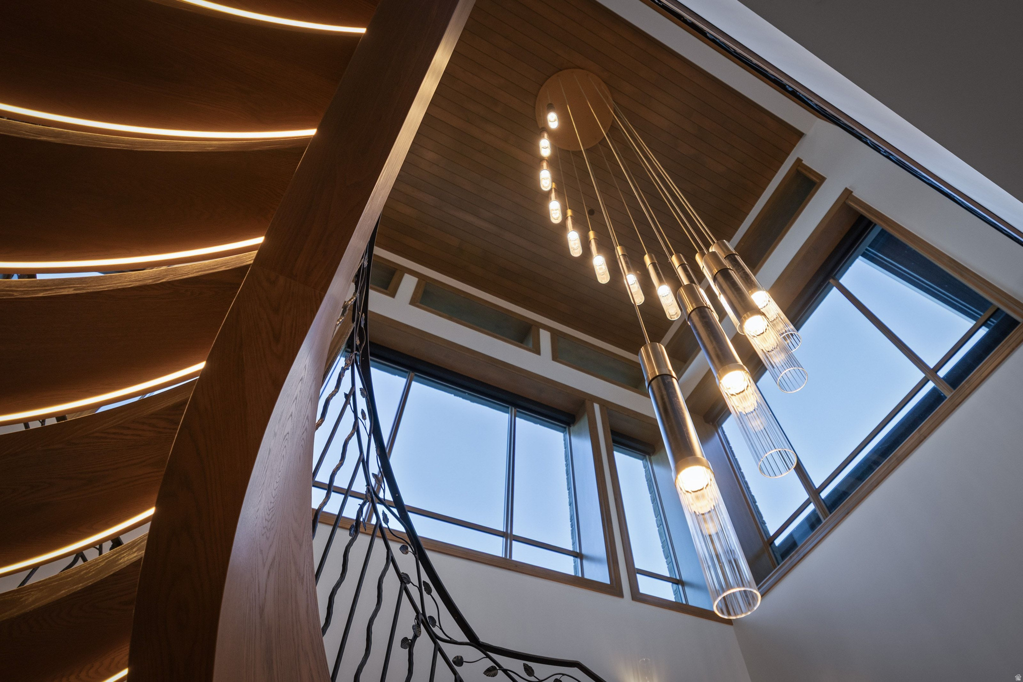RED LEDGES - Residential