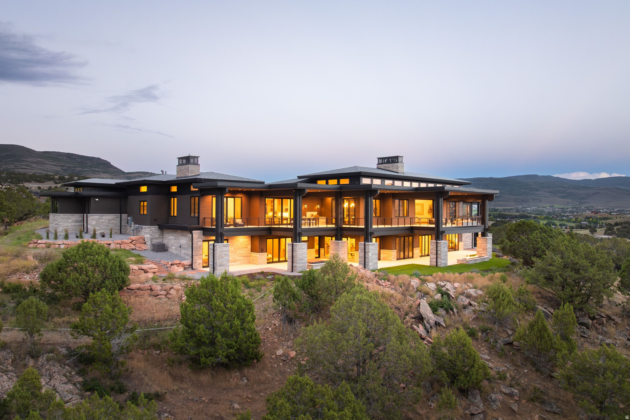 RED LEDGES - Residential