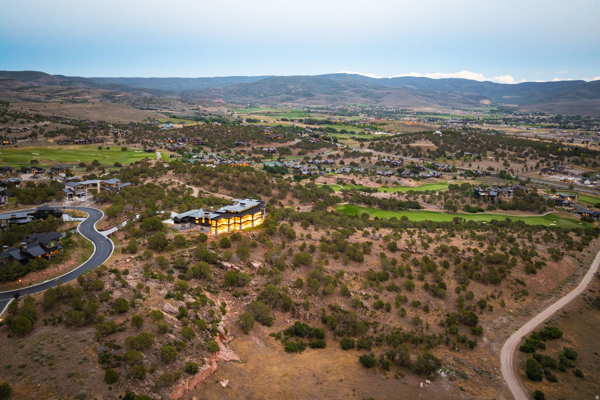 RED LEDGES - Residential