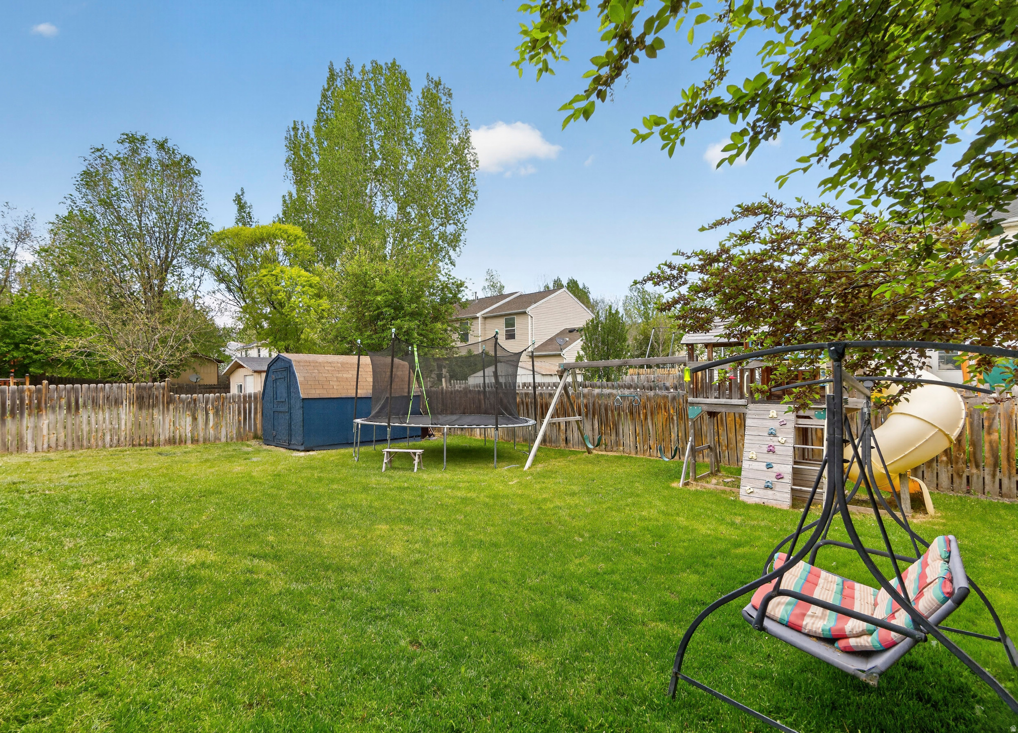 MUIRFIELD - Residential