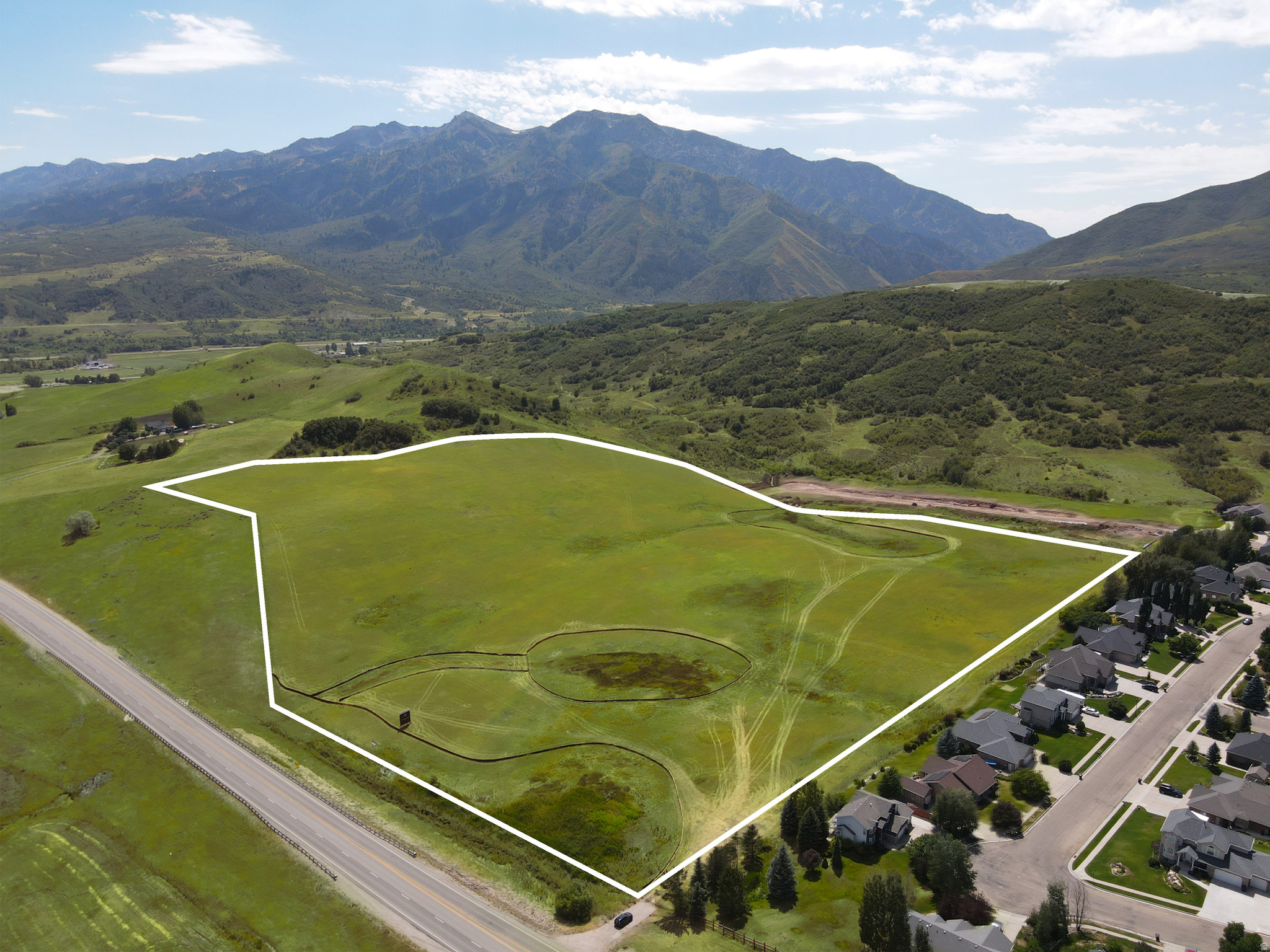 THE RANGE - Land