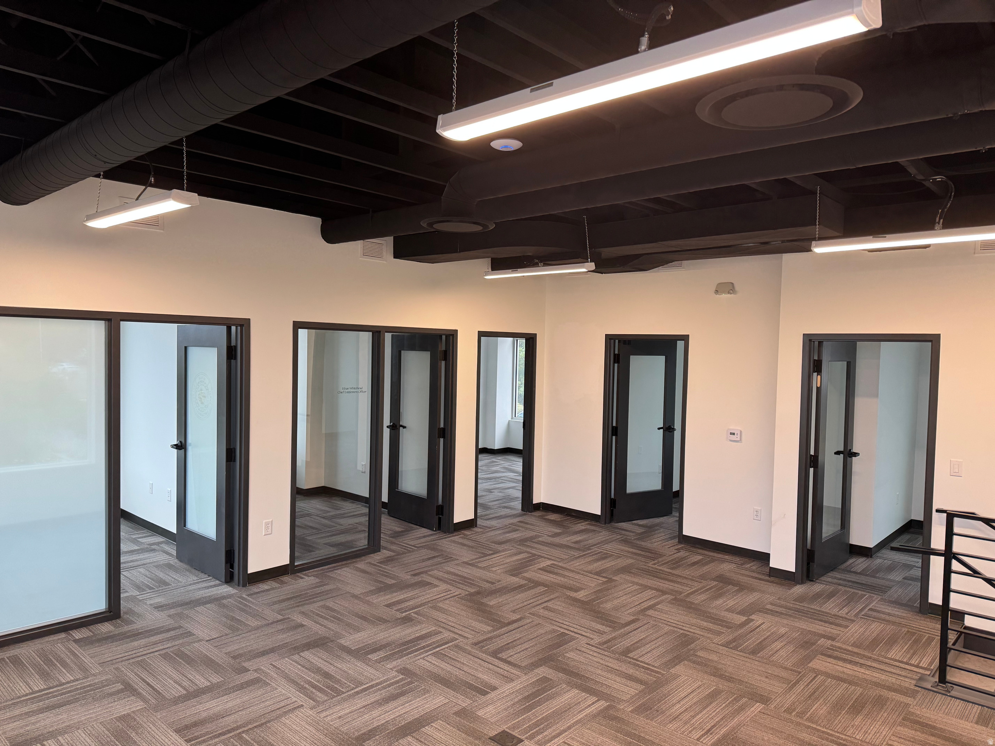 LINDON'S EDGE - Commercial Lease