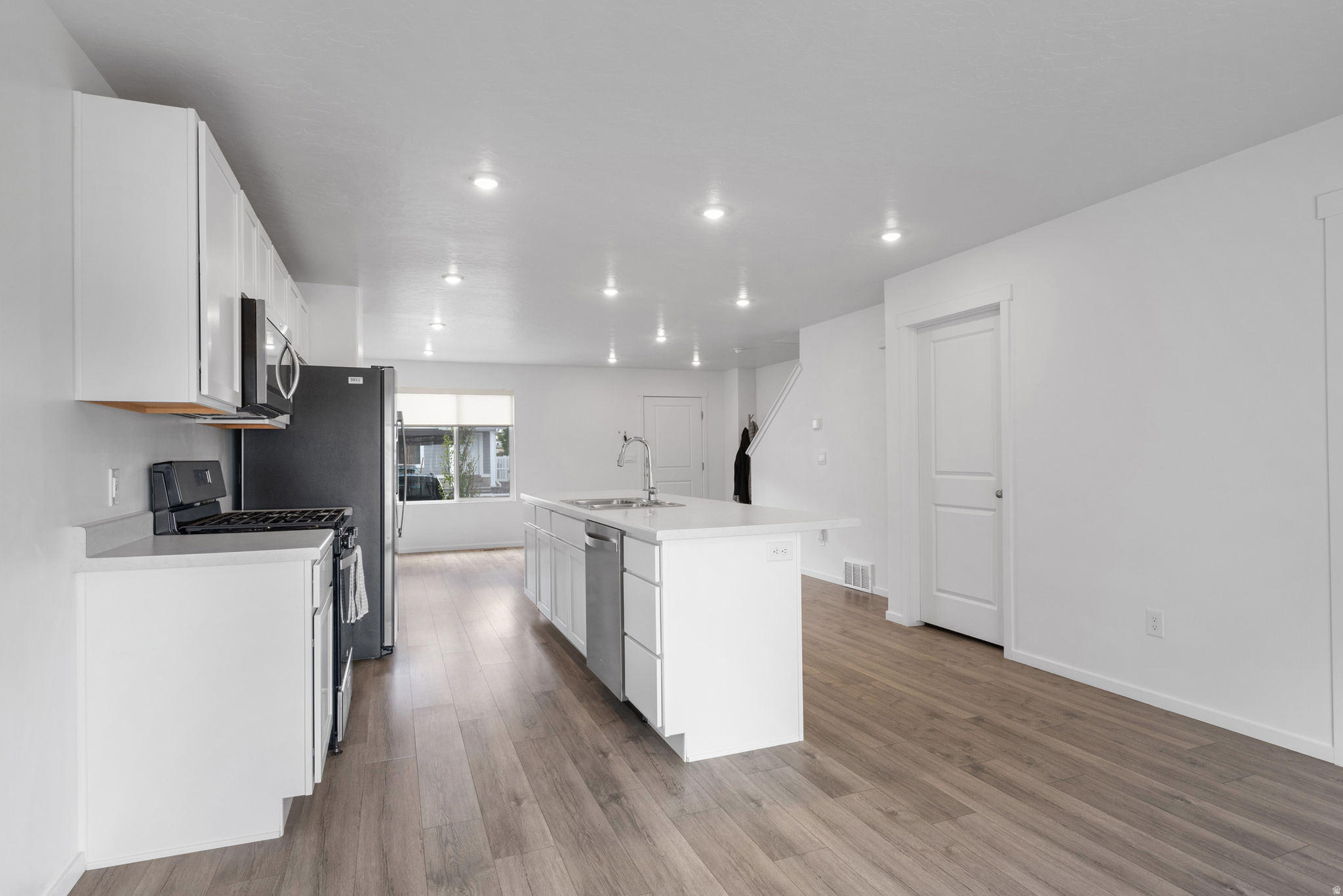 WESTERN ACRES - Residential