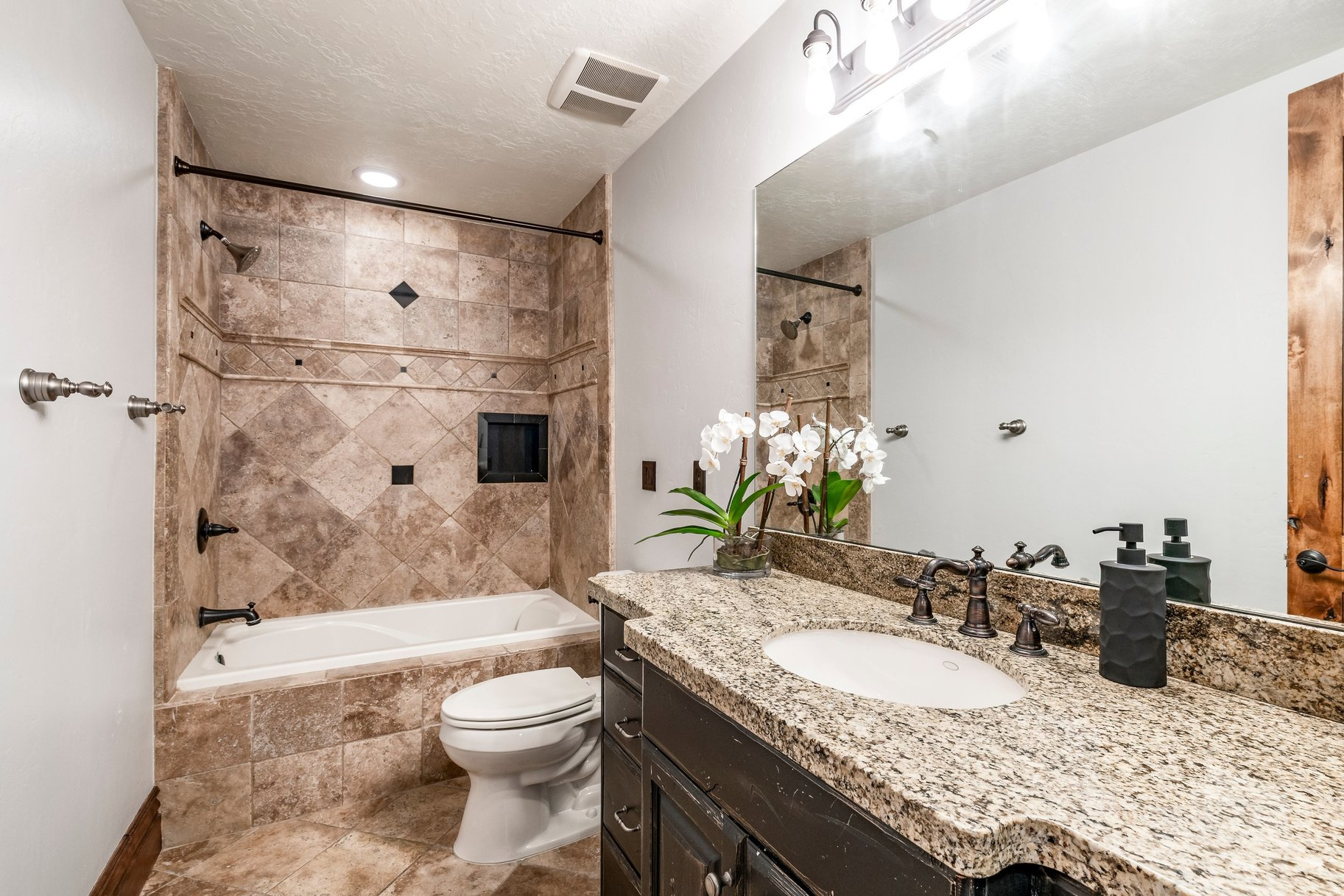 SUMMERWOOD - Residential