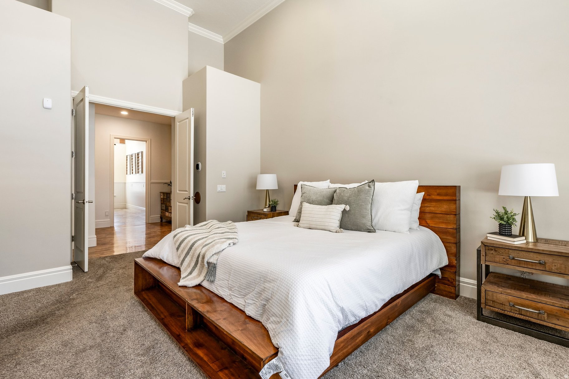SUMMERWOOD - Residential