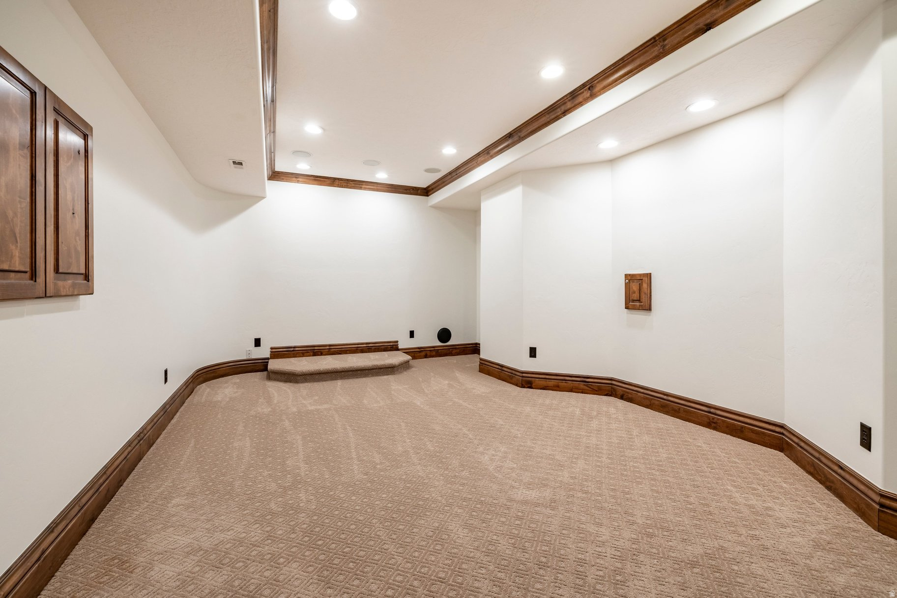 SUMMERWOOD - Residential