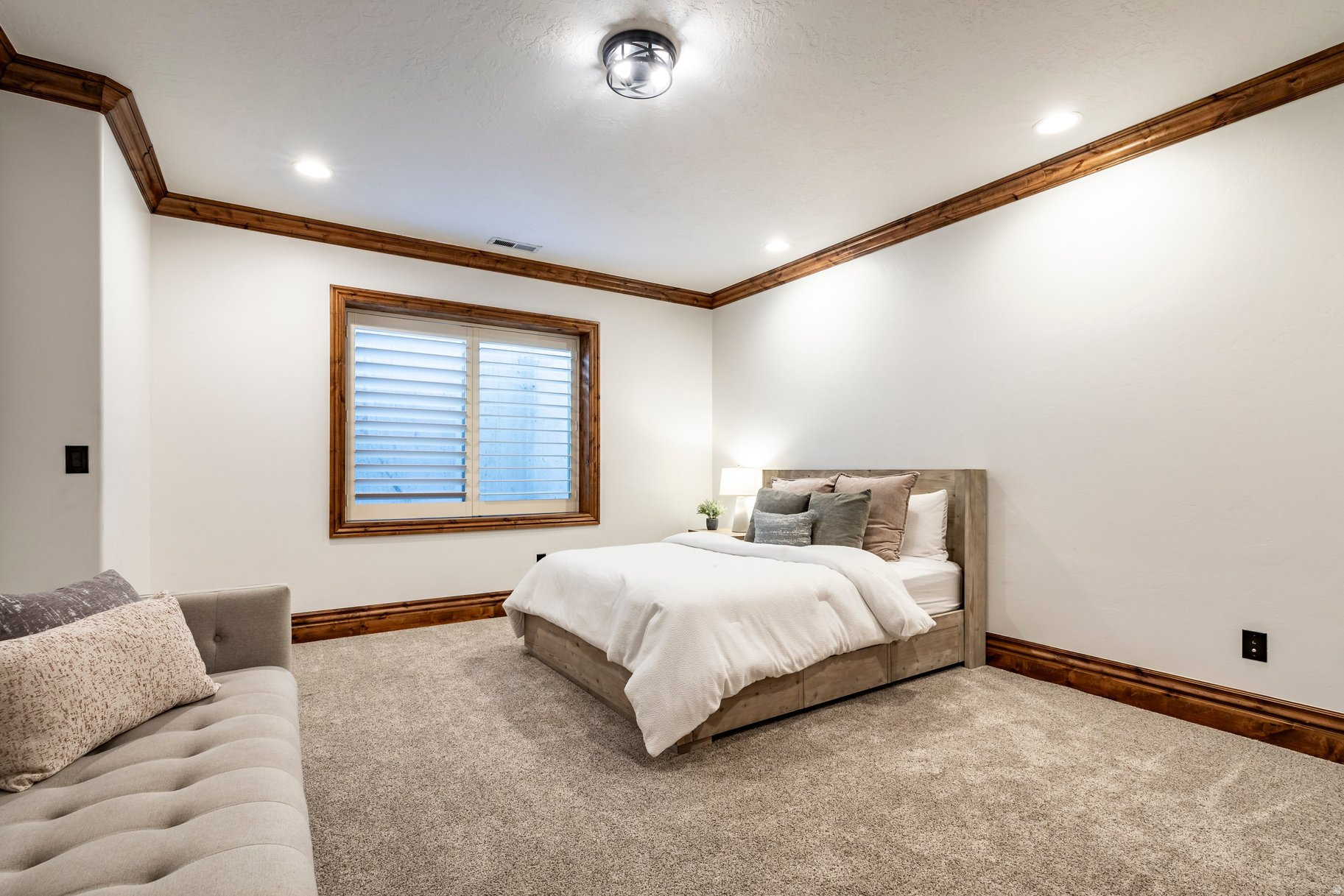 SUMMERWOOD - Residential