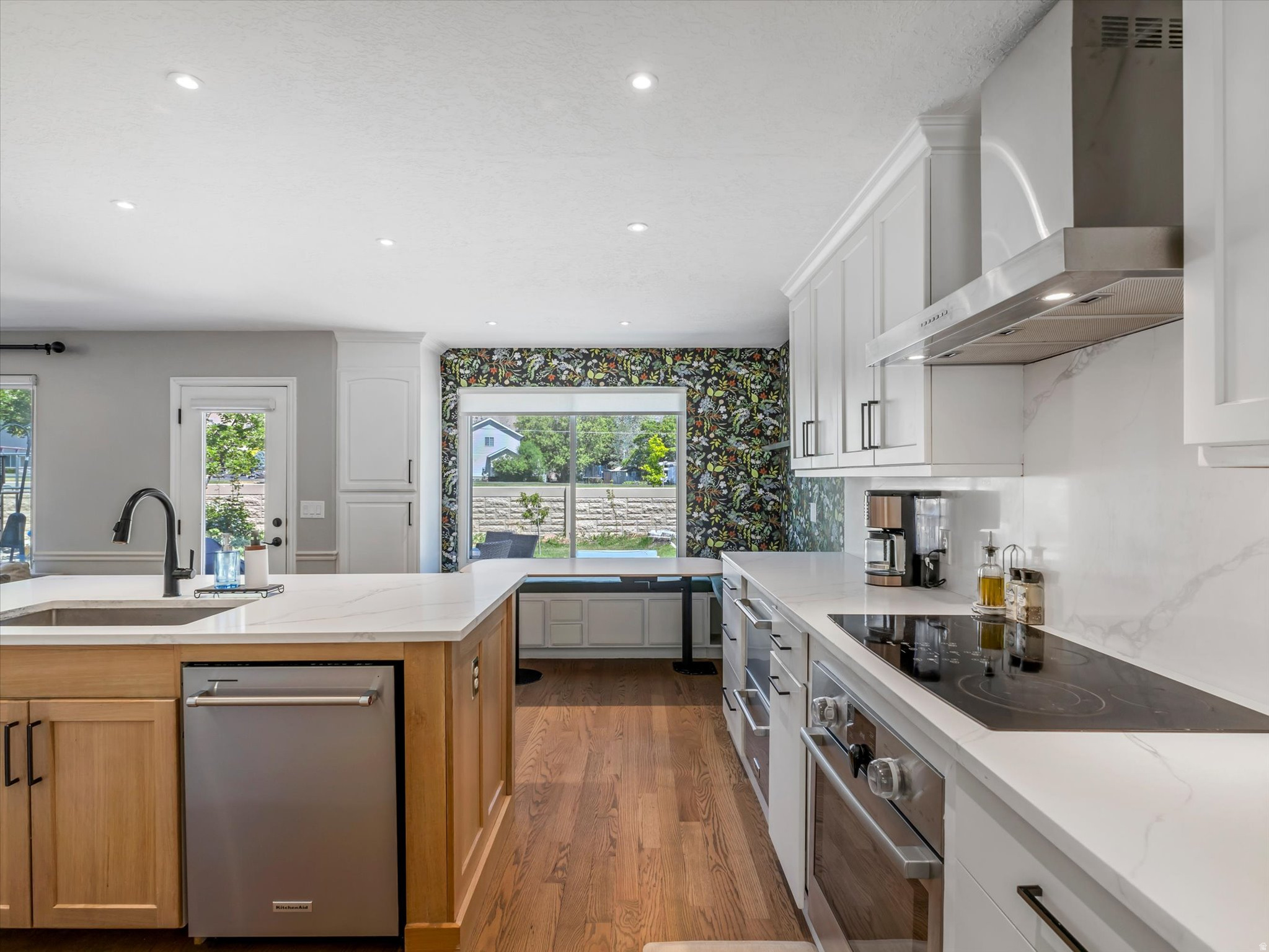 ALPINE COUNTRY - Residential