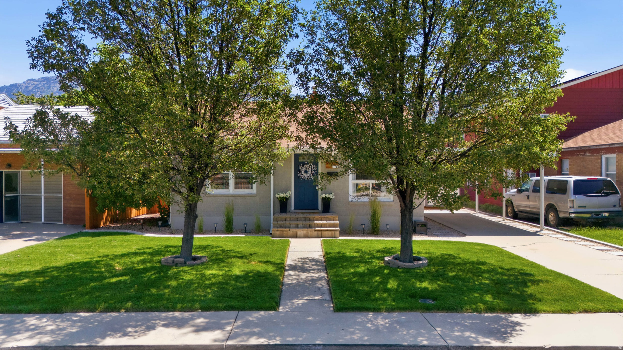 STEELE ACRES - Residential