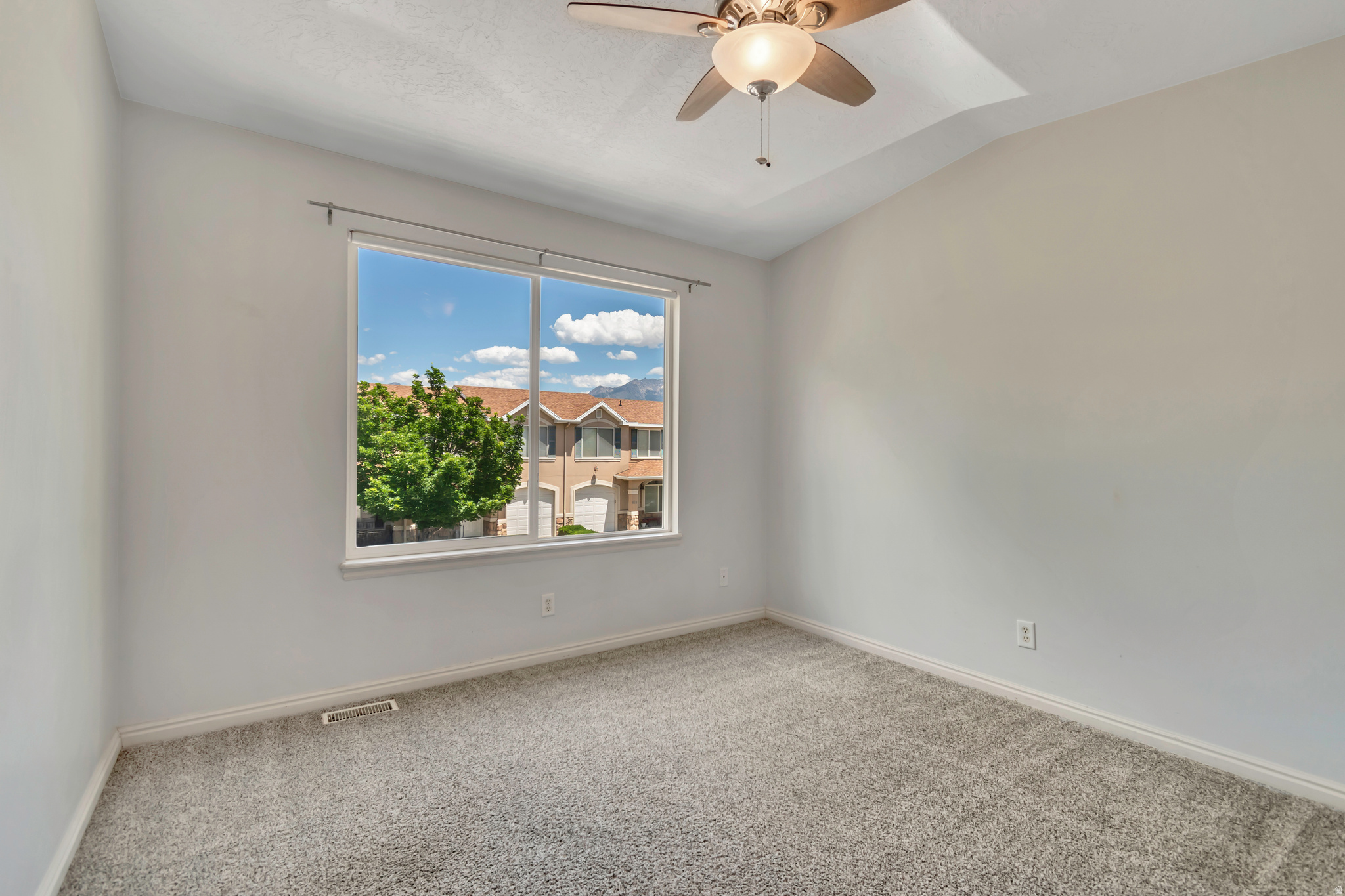 HIDDEN CREEK PHASE 4 PUD - Residential