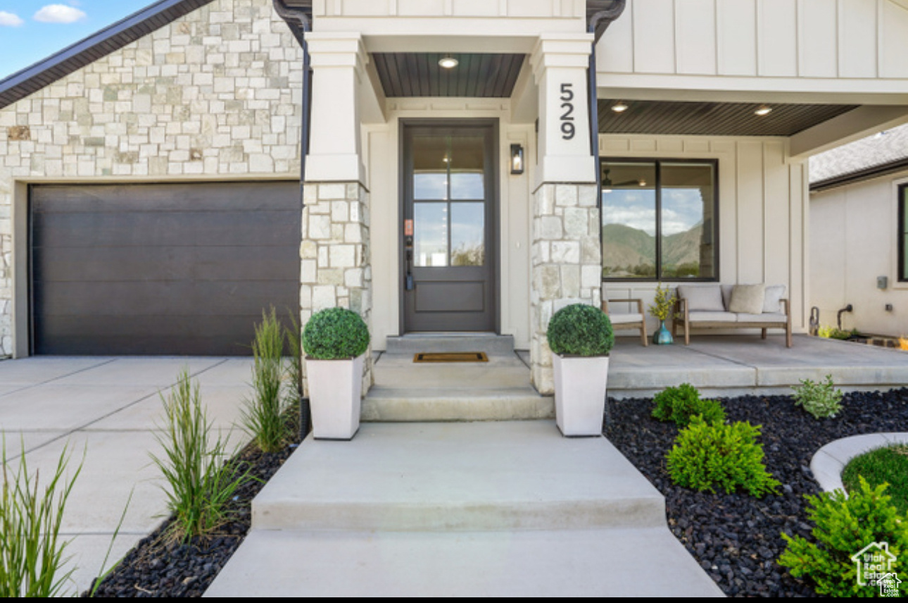 SUNRISE RANCH - Residential