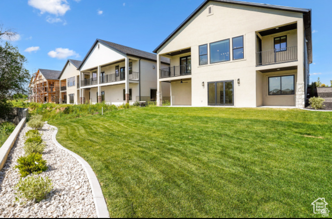 SUNRISE RANCH - Residential