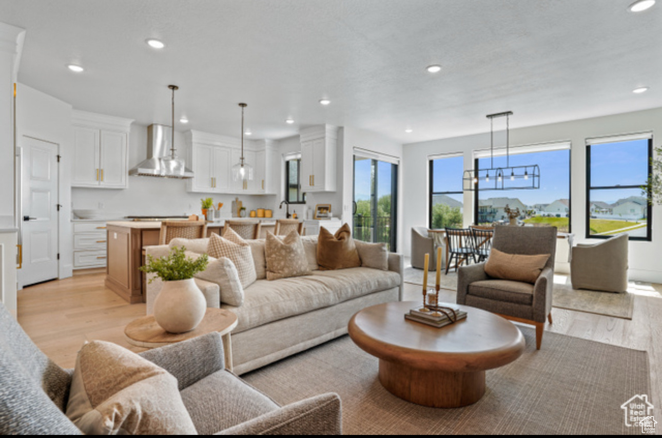 SUNRISE RANCH - Residential