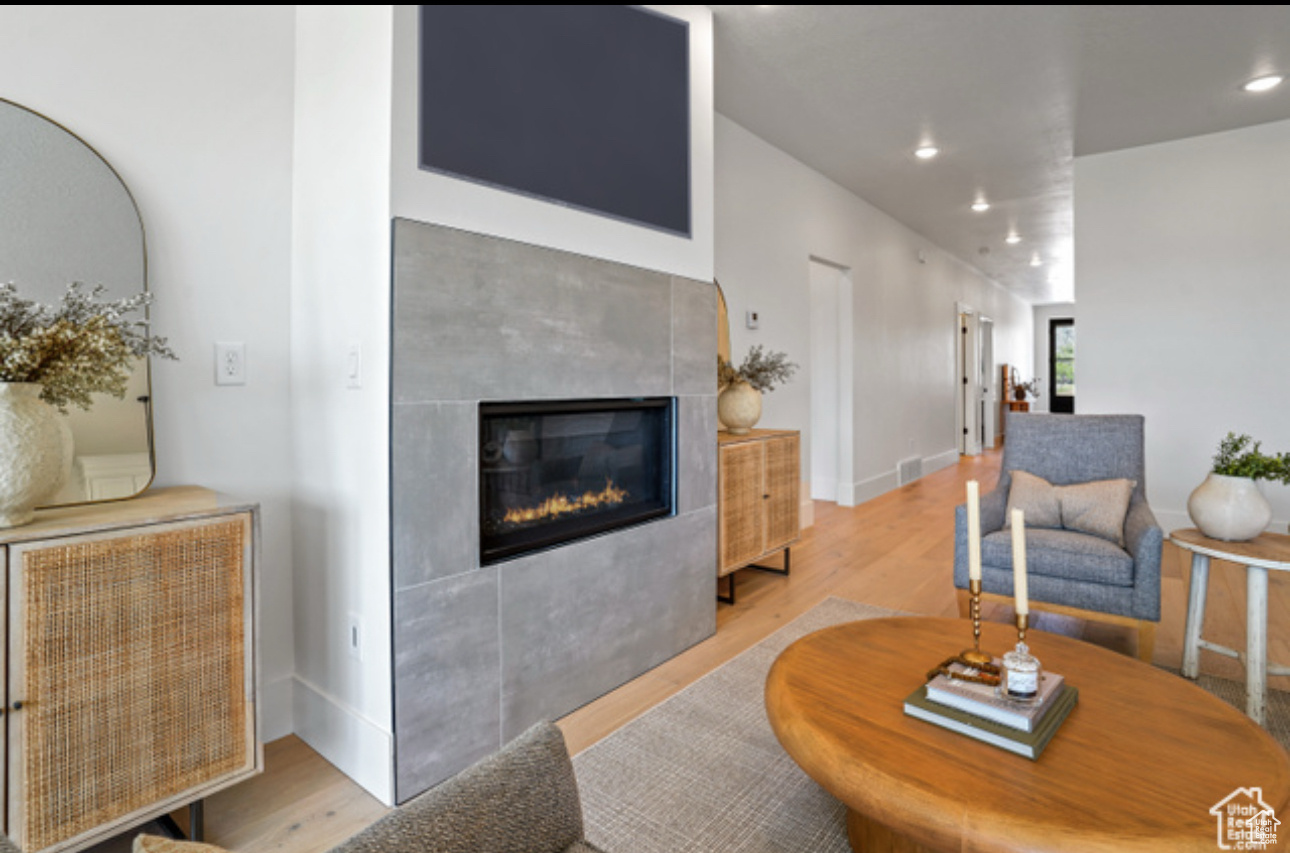 SUNRISE RANCH - Residential