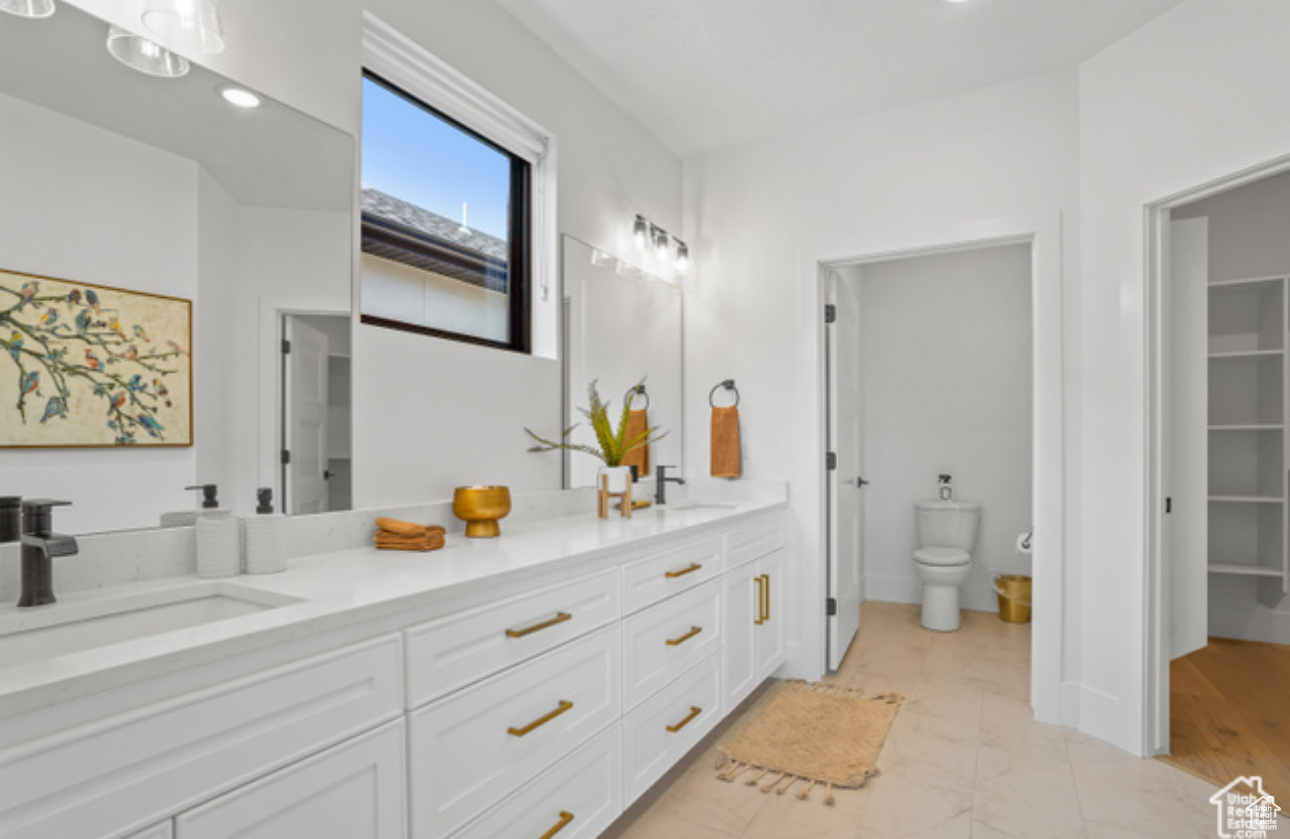 SUNRISE RANCH - Residential