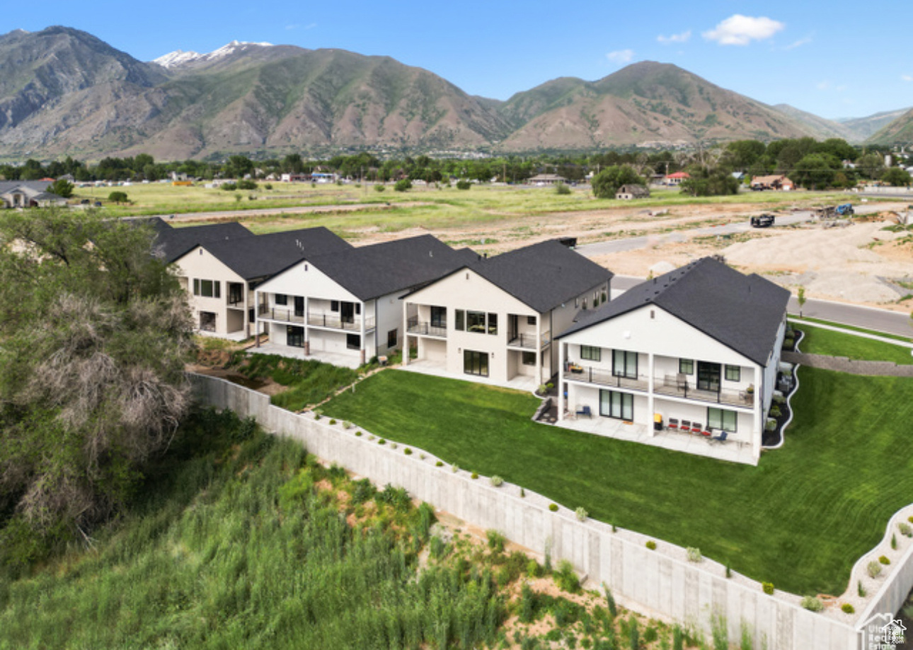 SUNRISE RANCH - Residential