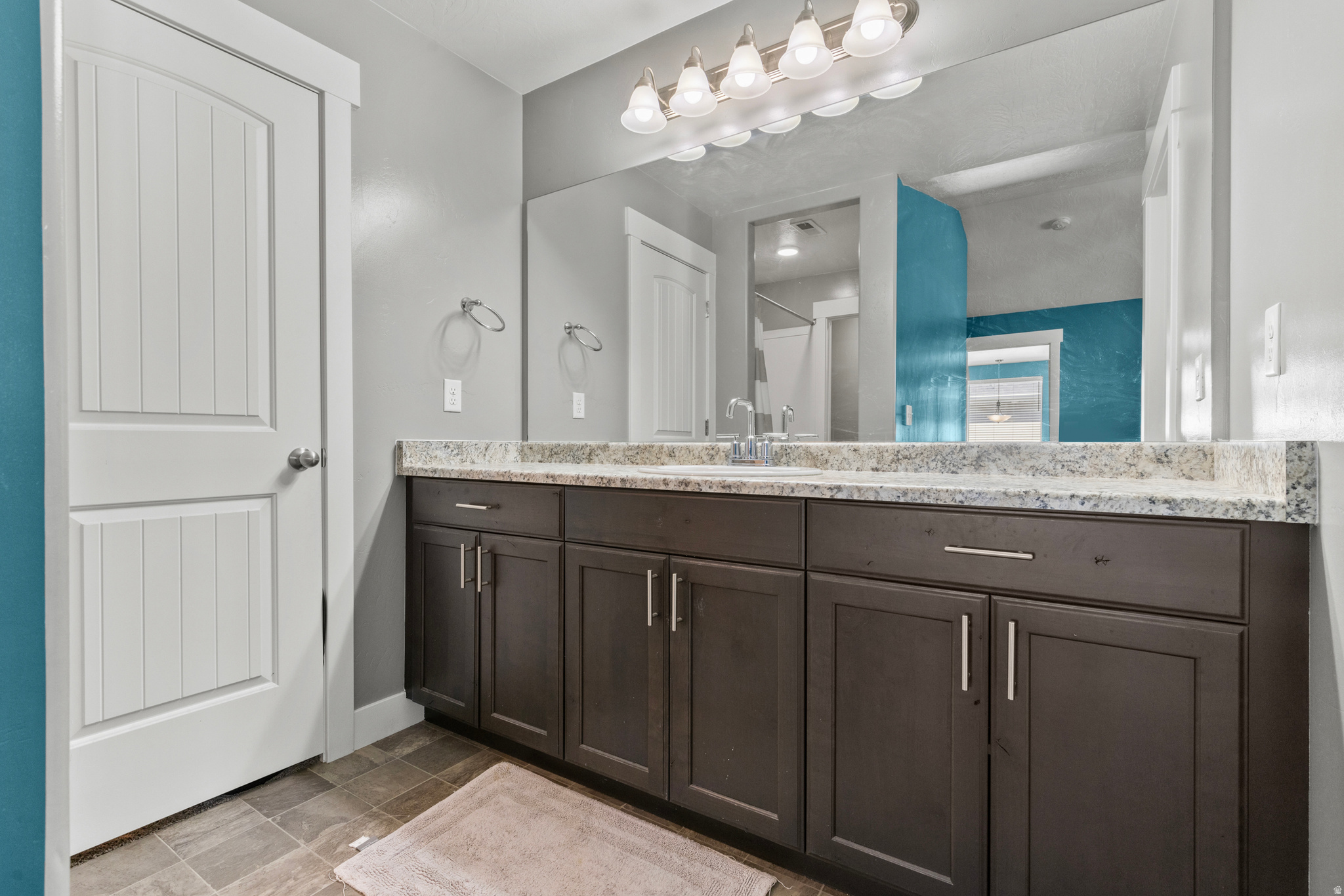 SILVERLAKE - Residential