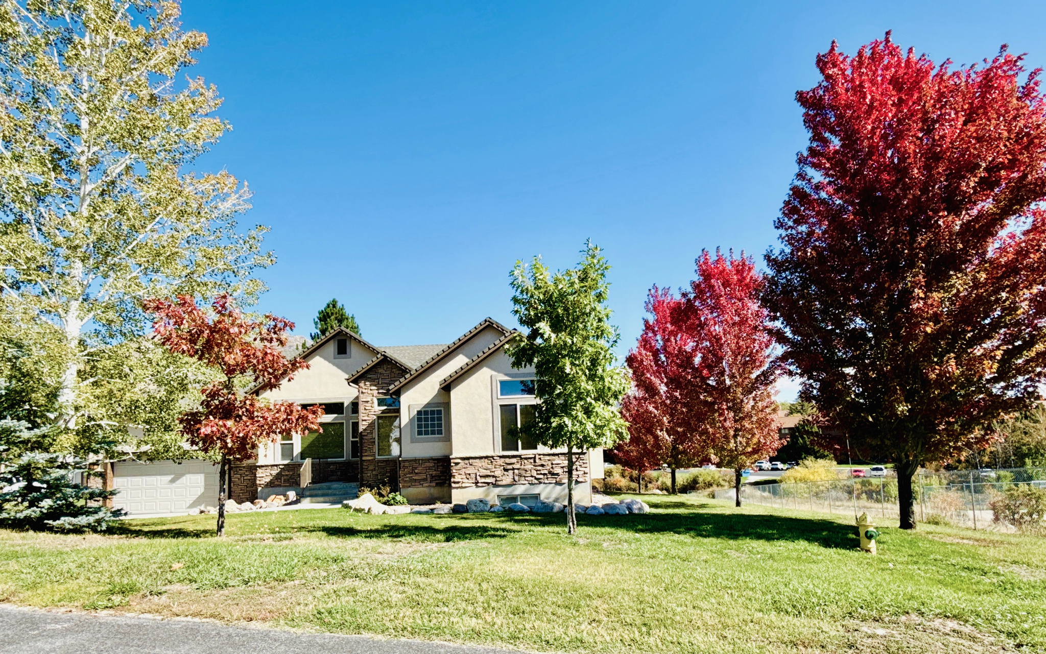PATIO SPRINGS - Residential