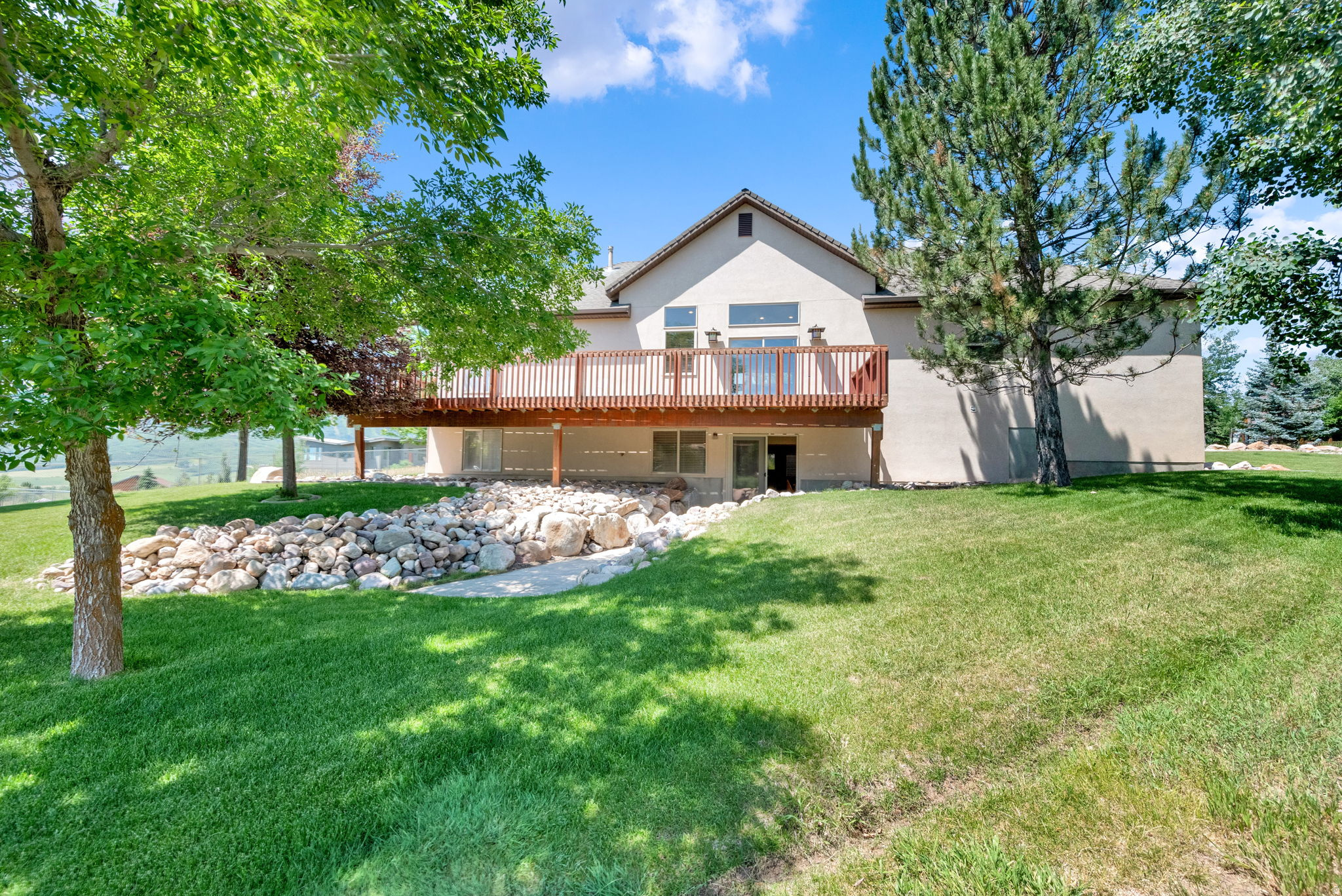 PATIO SPRINGS - Residential