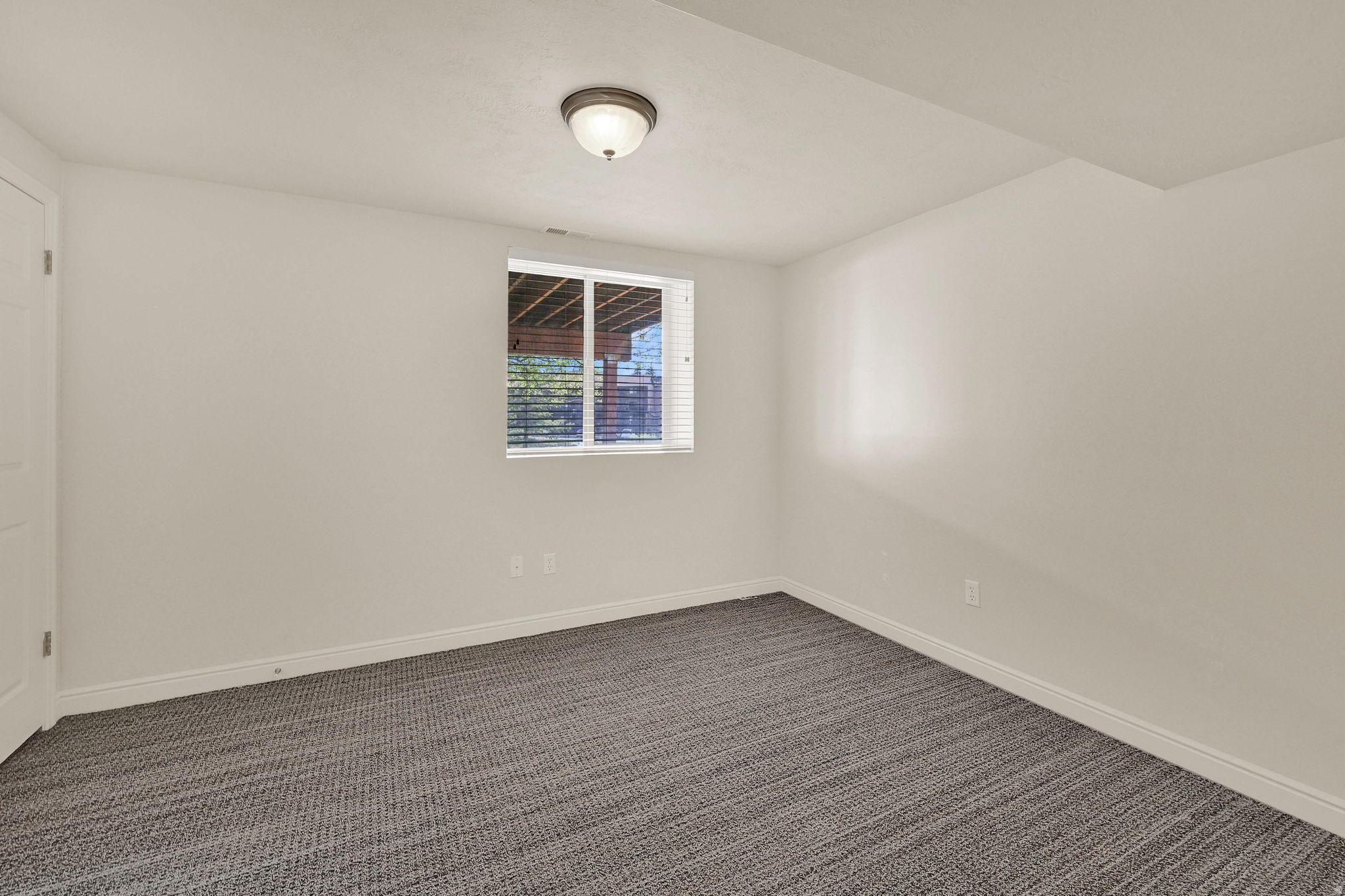 PATIO SPRINGS - Residential