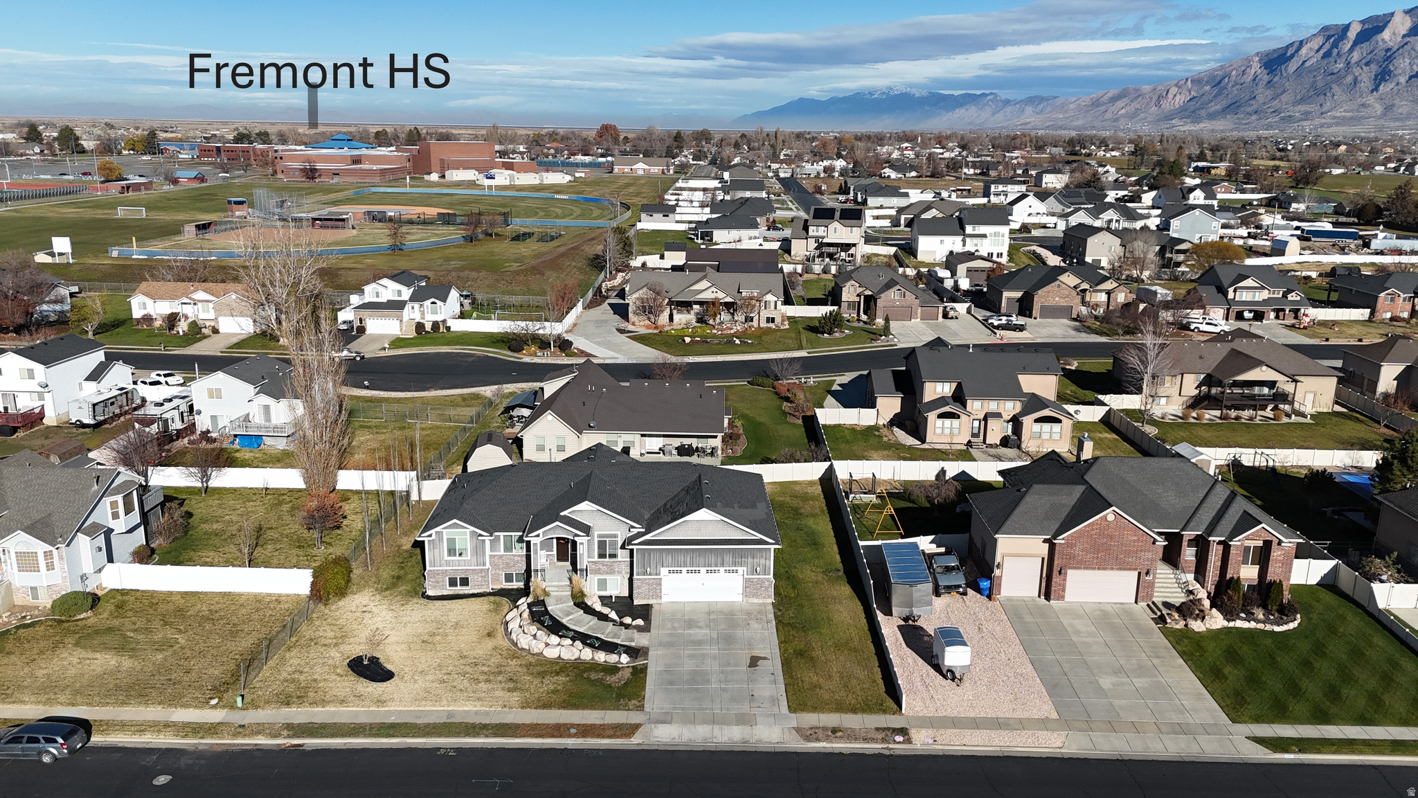 FREMONT ESTATES - Residential