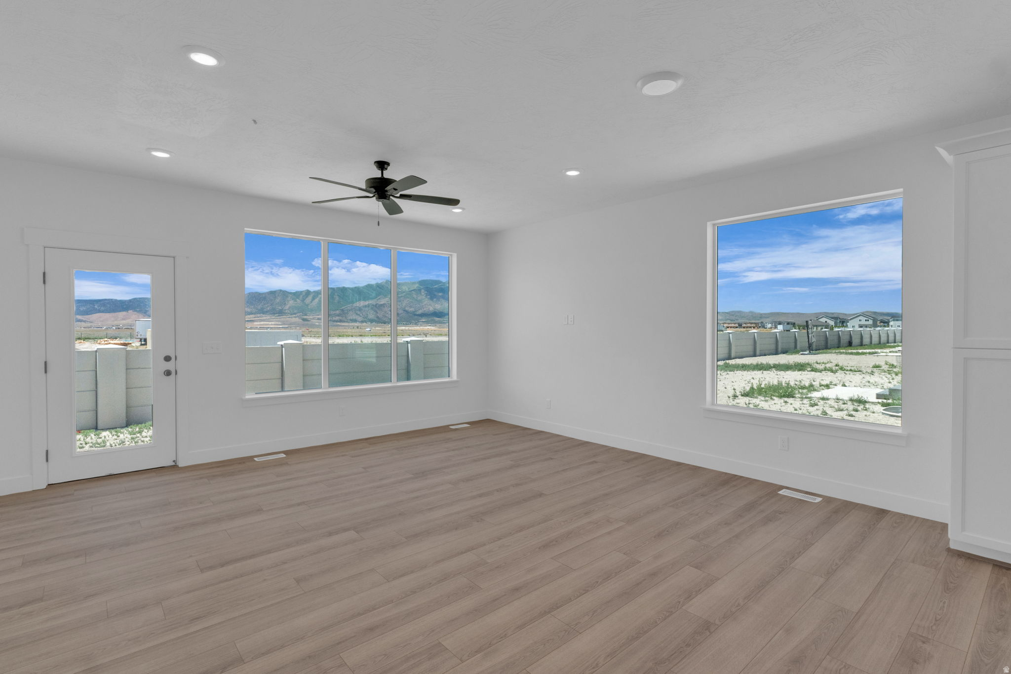 PARKWAY FIELDS SINGLES 2 - Residential