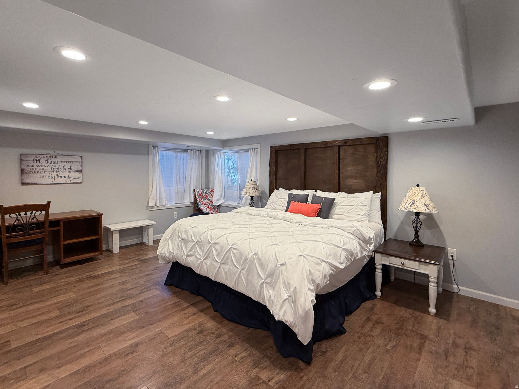 NORTH HAMPTON - Residential
