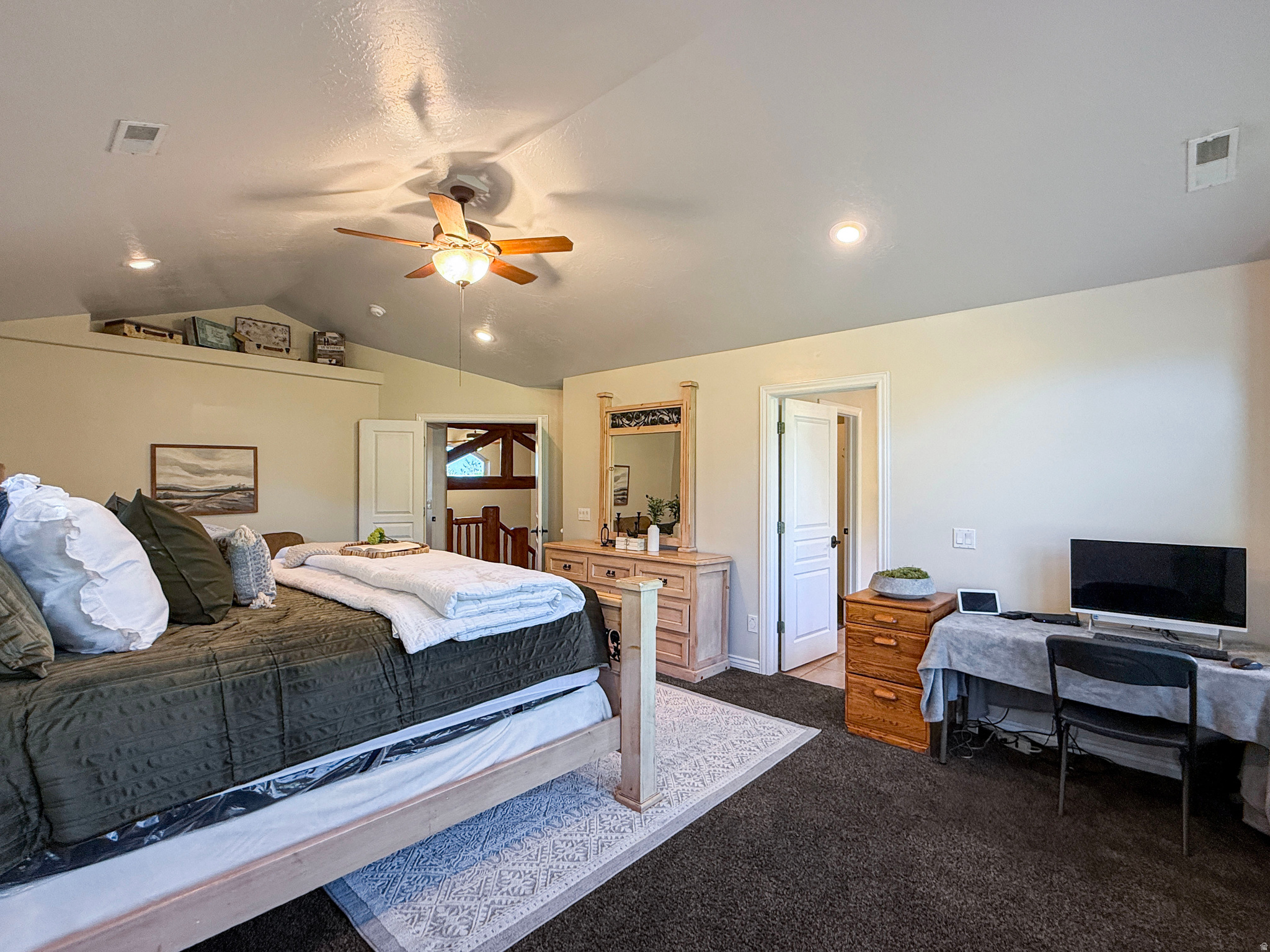 NORTH HAMPTON - Residential