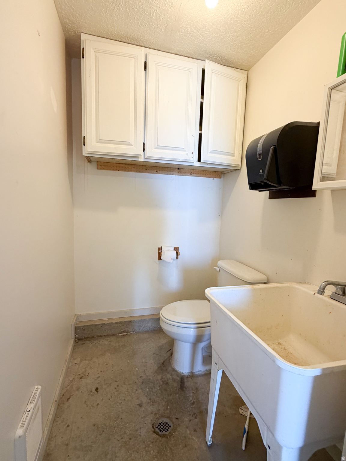 NORTH HAMPTON - Residential