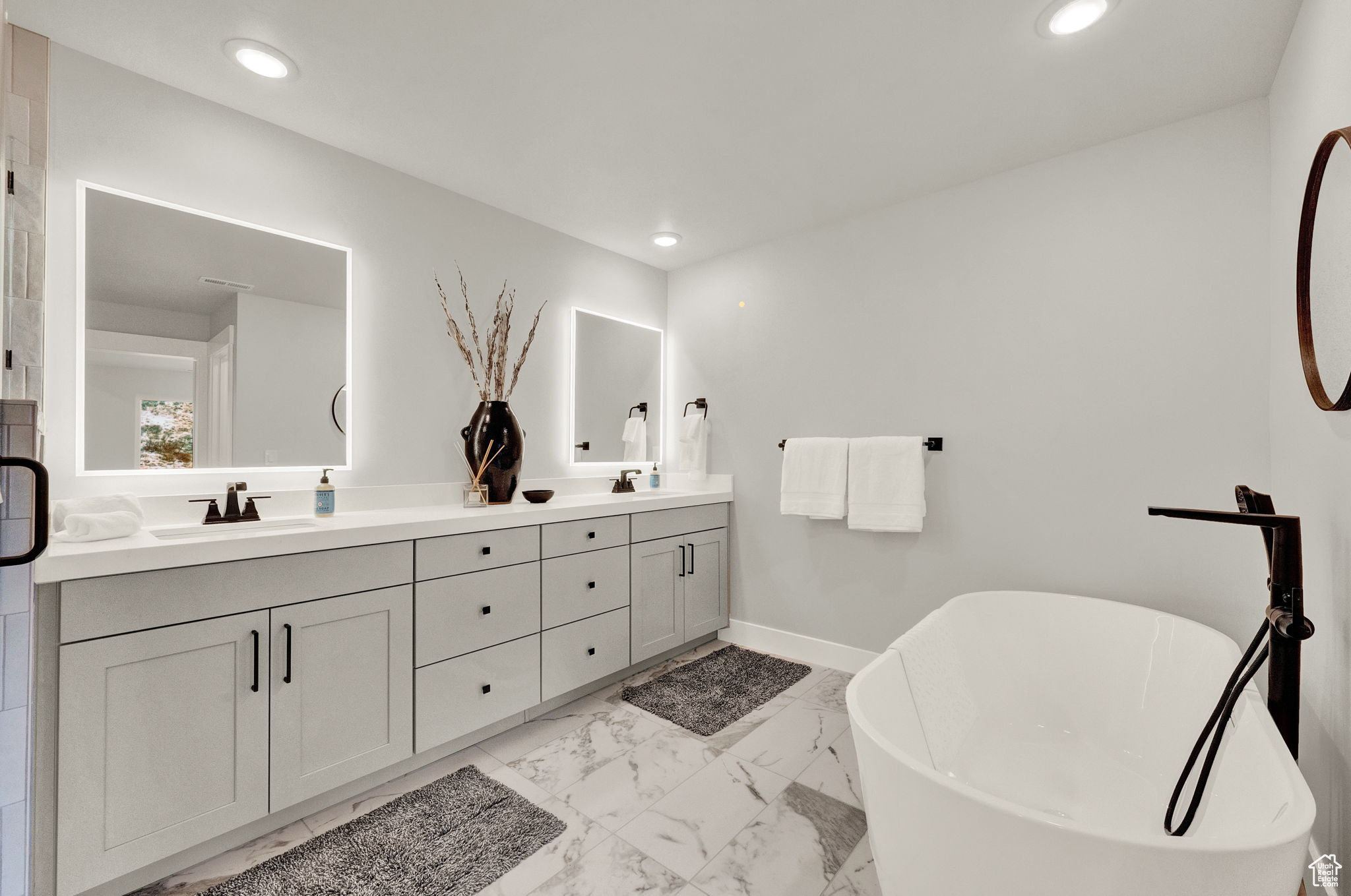 SAGE HEN - Residential